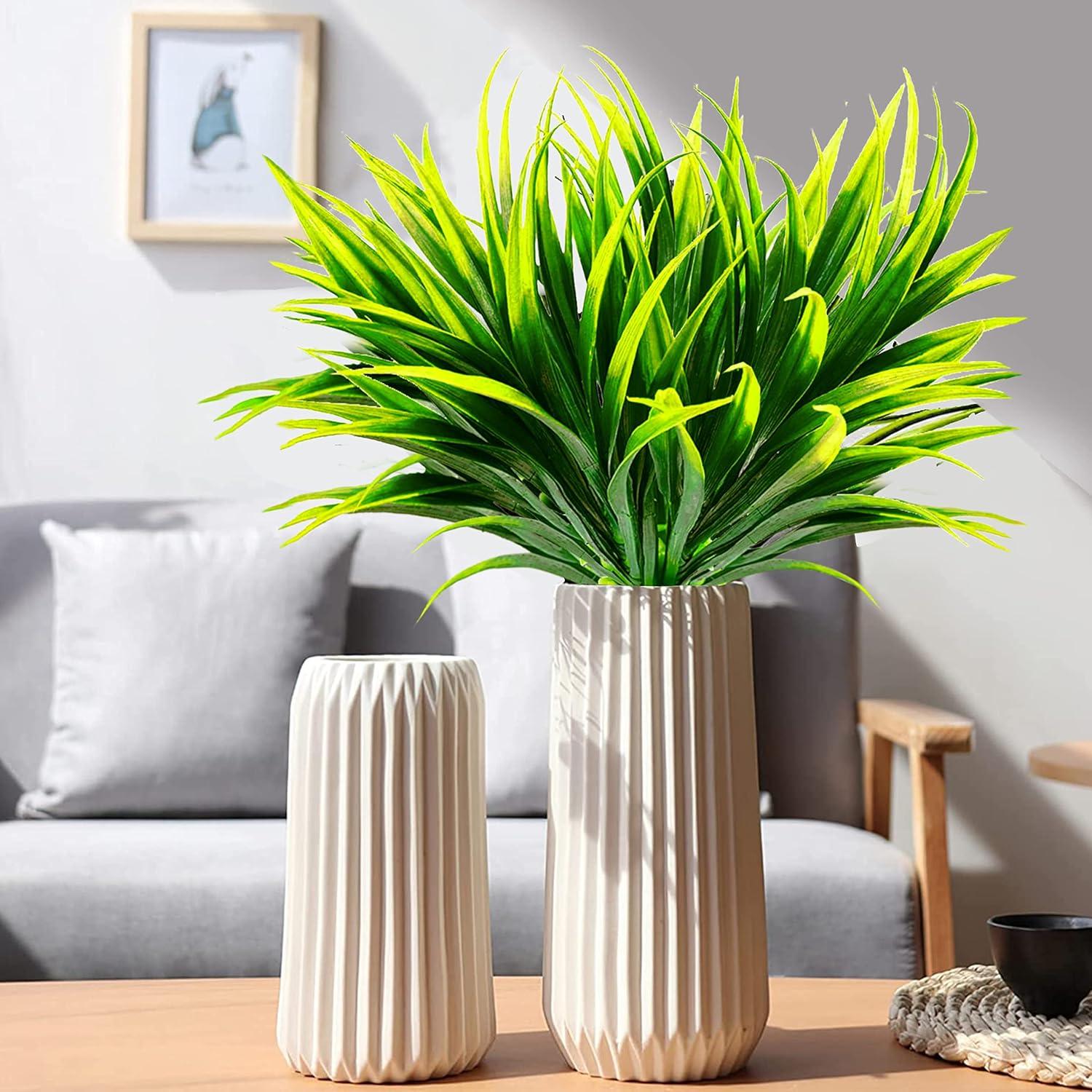 Nvzi 8 Pcs Outdoor Fake Plants UV Resistant Artificial Tall Grass Plants Faux Tropical Flowers Bushes Décor Green