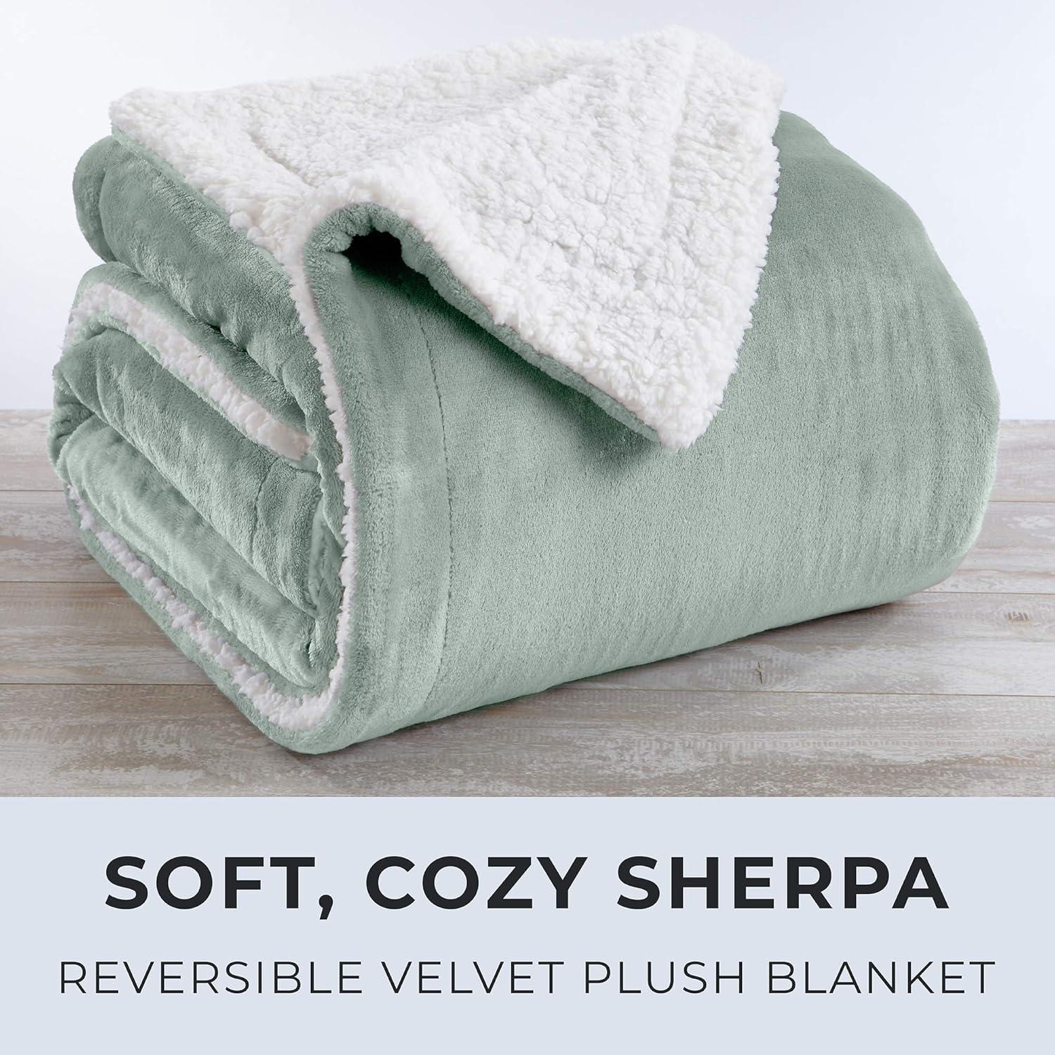 FreshFolds Ultra Soft Plush Sherpa Reversible Blanket