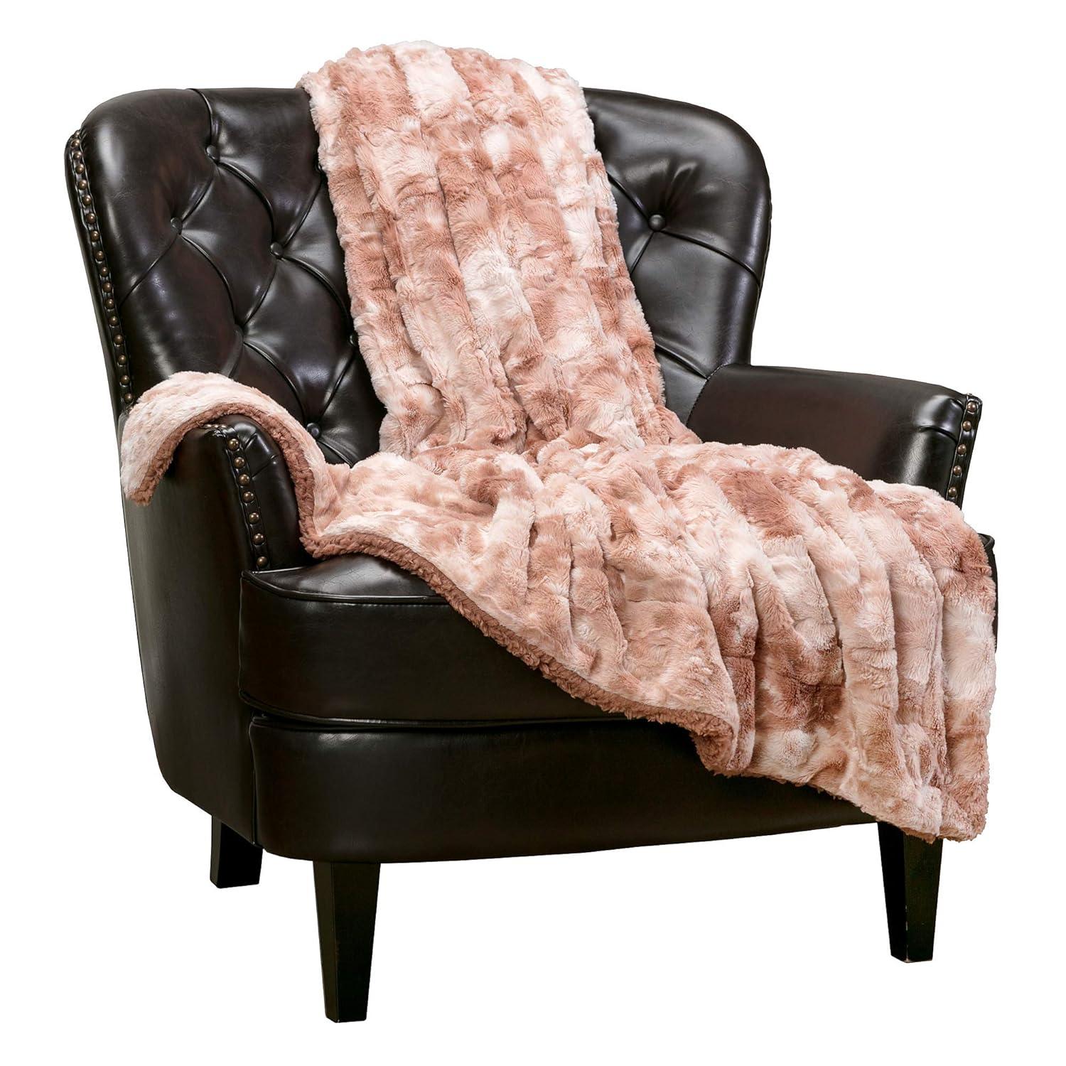 Chanasya Wolf Faux Fur Throw Blanket with Plush Faux Shearling Side - 50" x 65” - Rose Dust