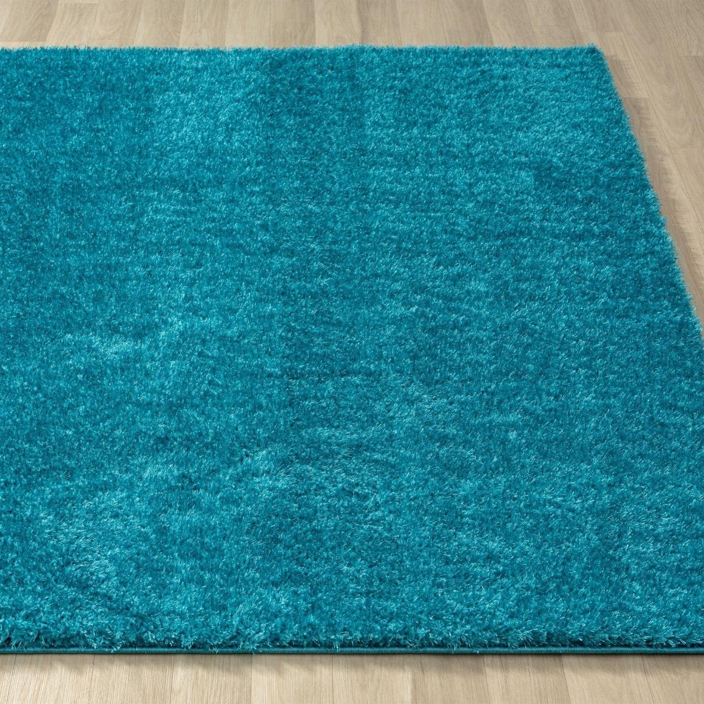 Luxe Weavers Plush Collection  Modern Shag Solid Area Rug