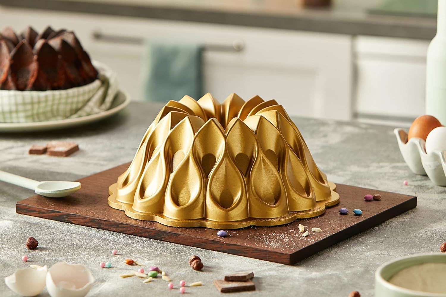 Nordic Ware Crown Bundt® Pan