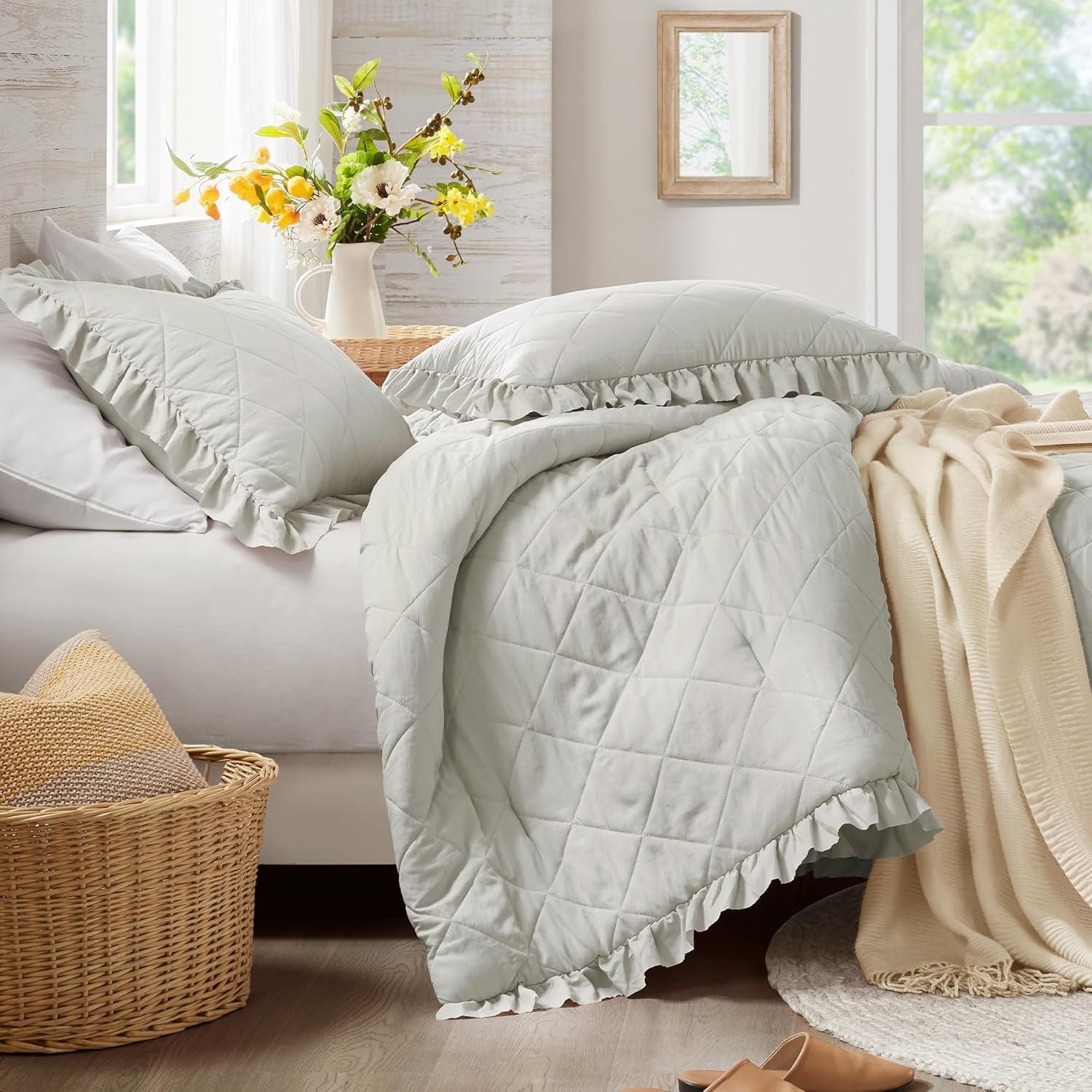 Ruffle Edge Comforter Set - Full/Queen Gray, Farmhouse All-Season 3 PCS Bedding Set with Modern Neutral Design for Easy Care Bedrooms