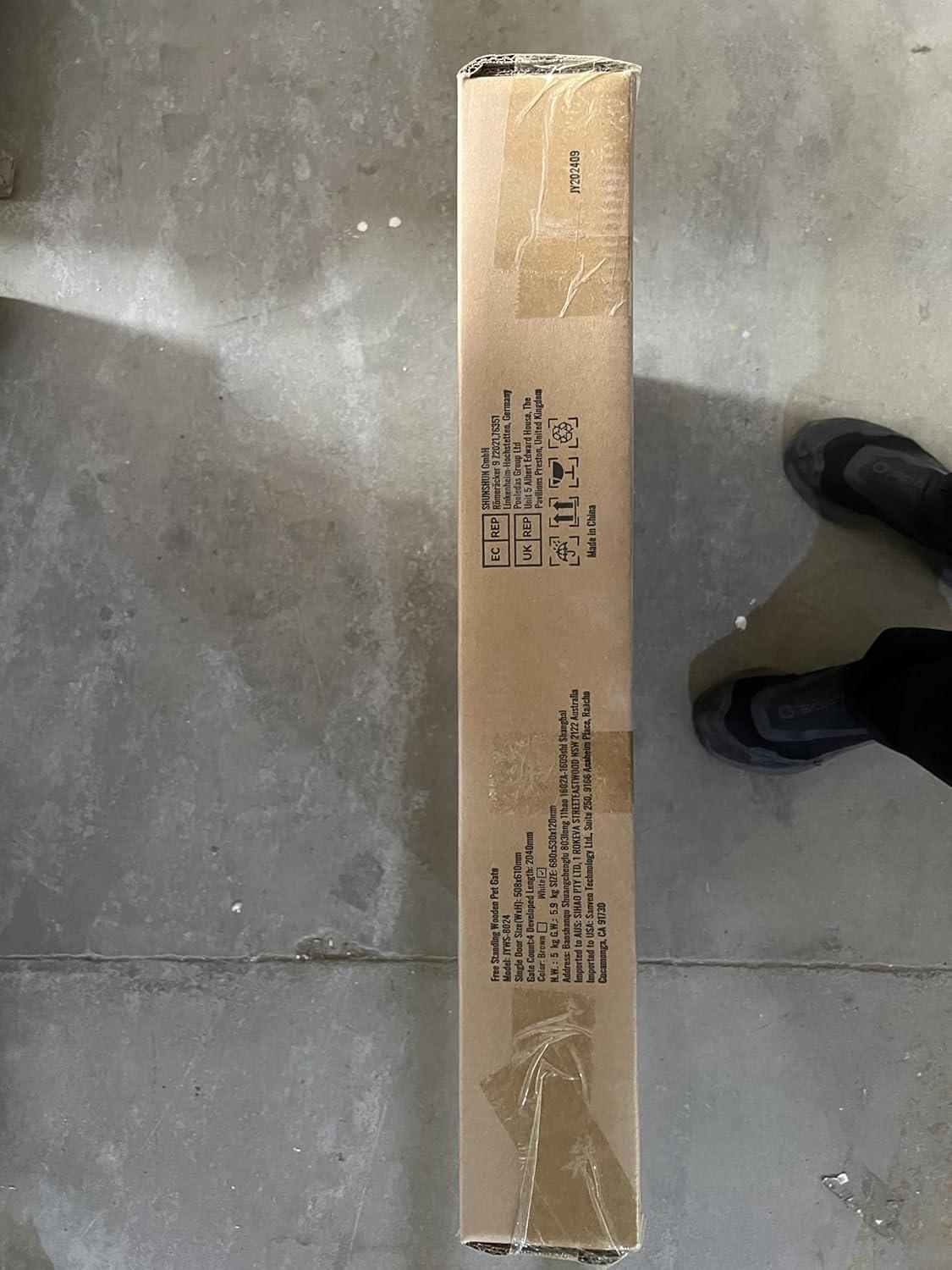 VEVOR Solid Wood Free Standing Pet Gate With Door