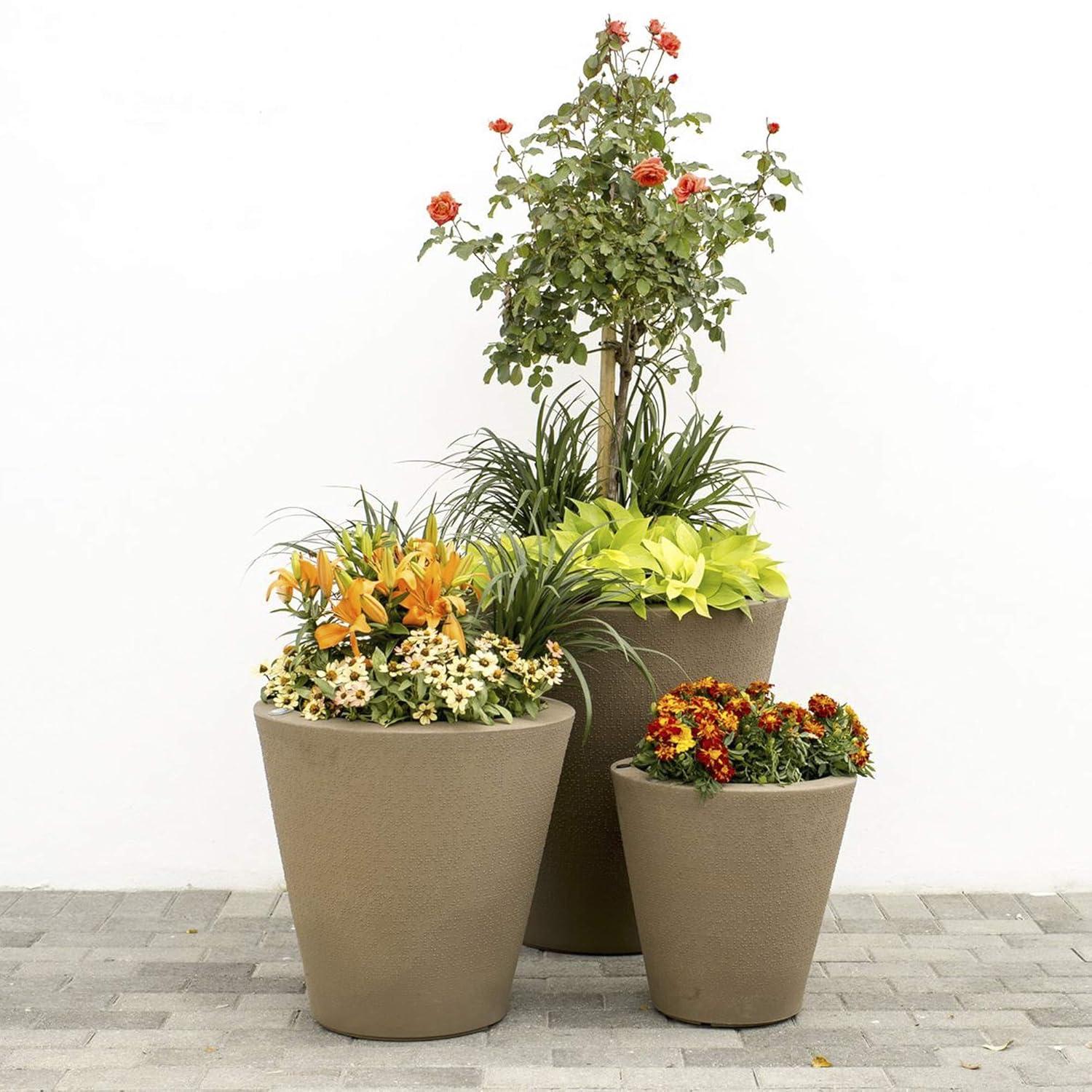 Crescent Garden Self-Watering Dot TruDrop Plastic Pot Planter