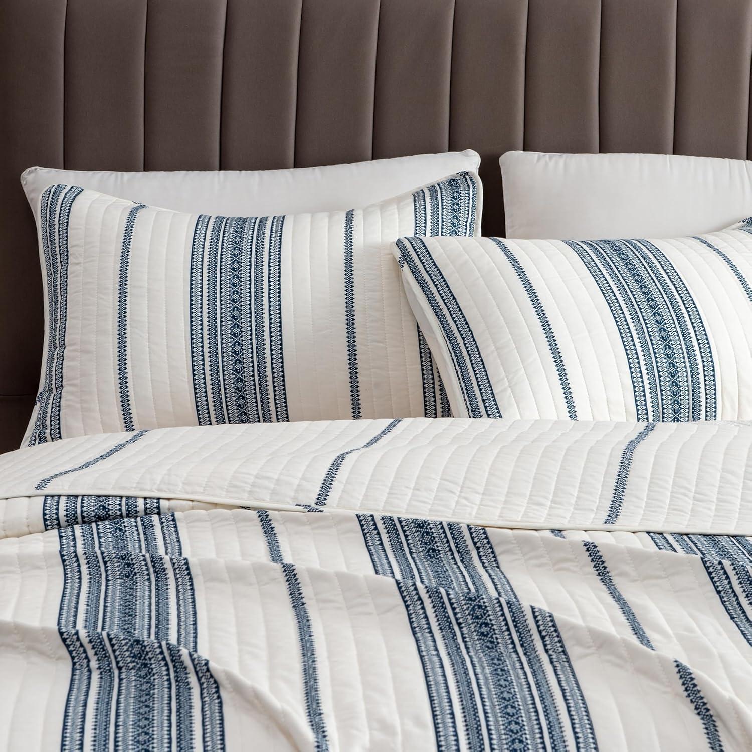 Striped Farmhouse Reversible Quilt Set with Shams