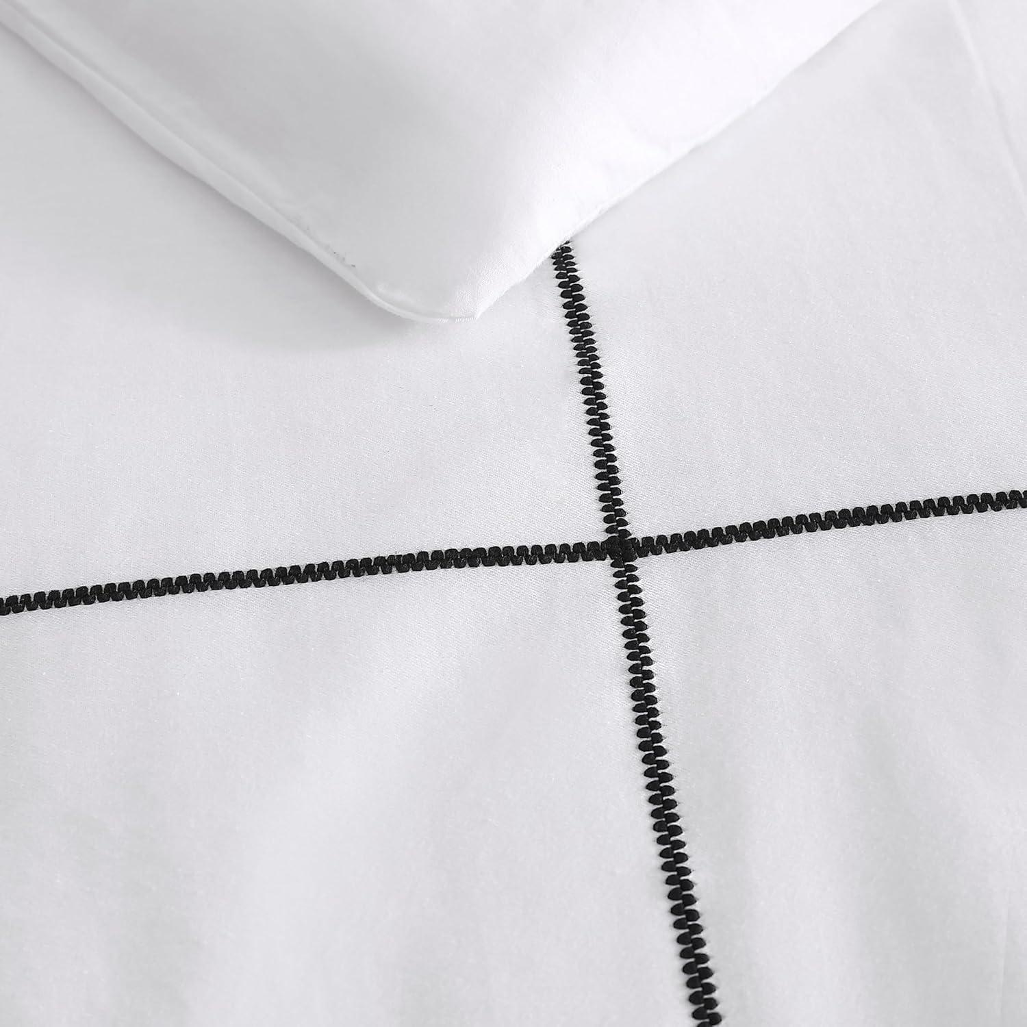 Vera Wang Zig Zag White Cotton Comforter Set