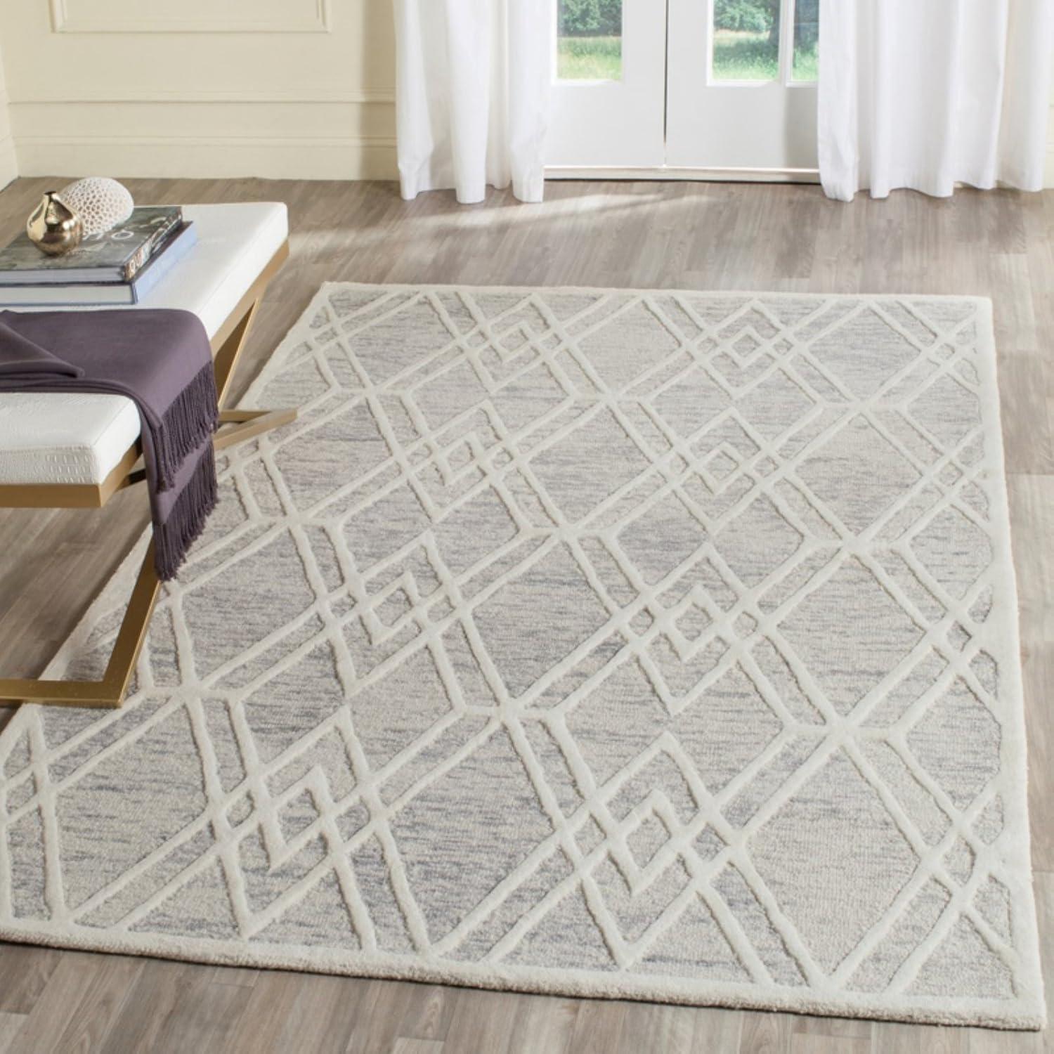 Light Brown and Ivory Hand-Tufted Wool Area Rug, 5' x 8'