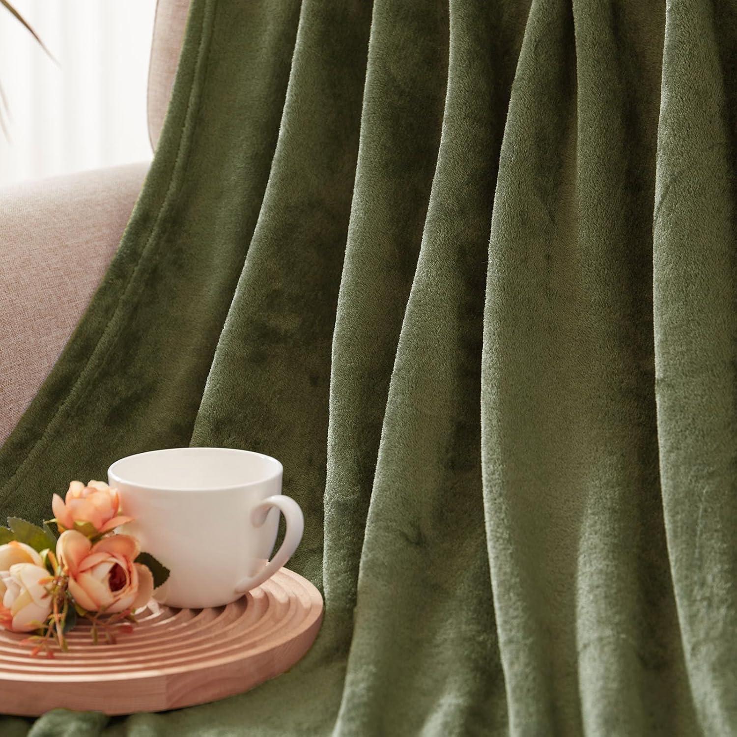 Pavilia Hand Woven Throw Blanket