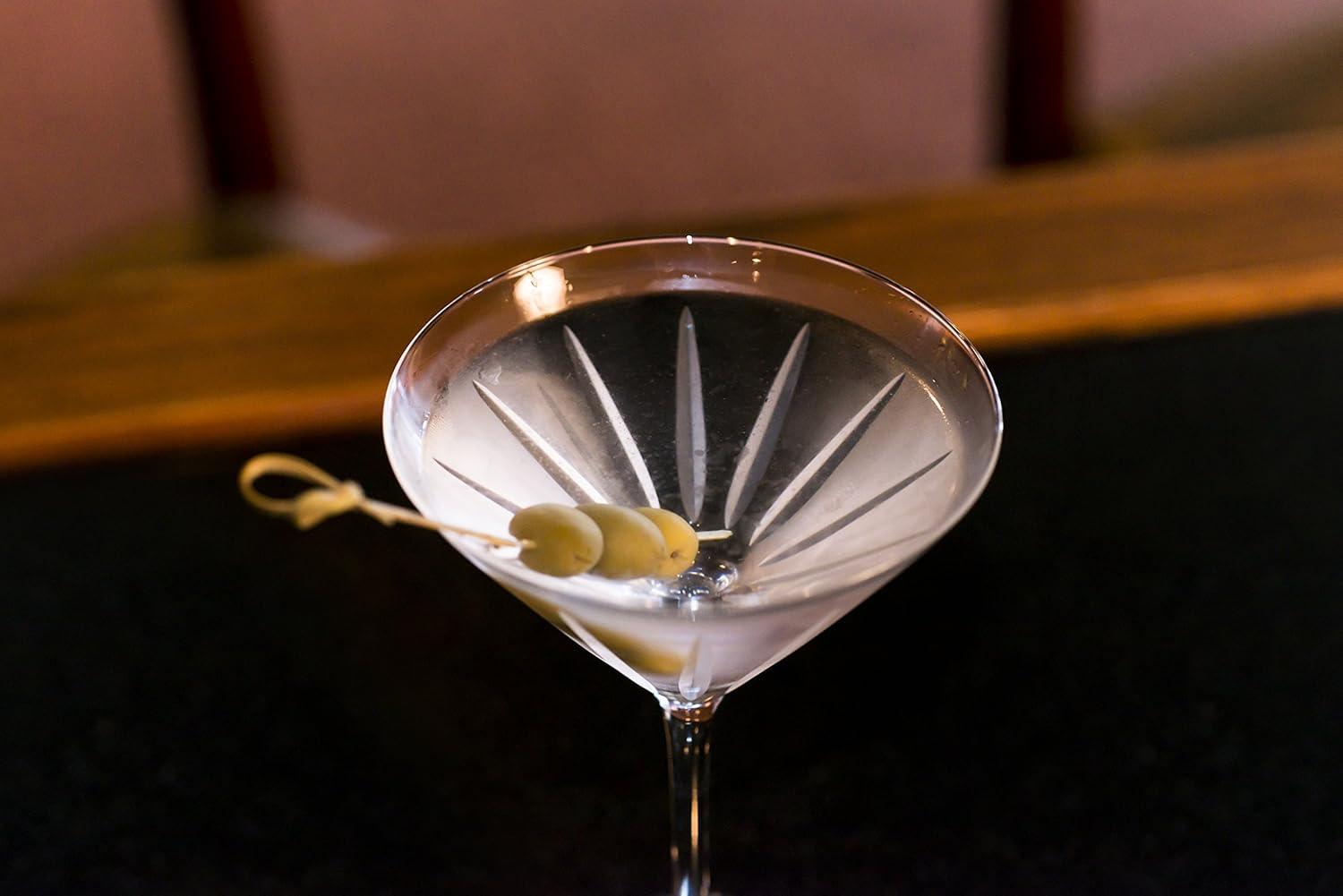 Schott Zwiesel Tritan Crystal Glass Distil Barware Collection Aberdeen Martini Cocktail Glasses (Set of 6), 8.5 oz, Clear