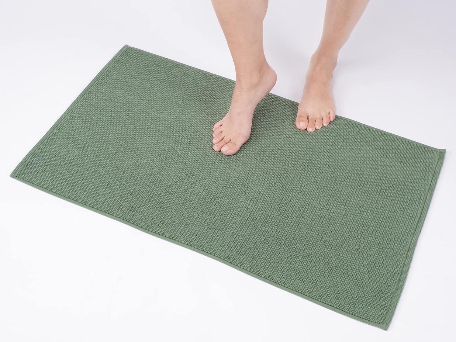 American Soft Linen 100% Cotton Turkish Bath Mat Rugs, Slip Resistant Bottom Base Bath Mats for Bathroom