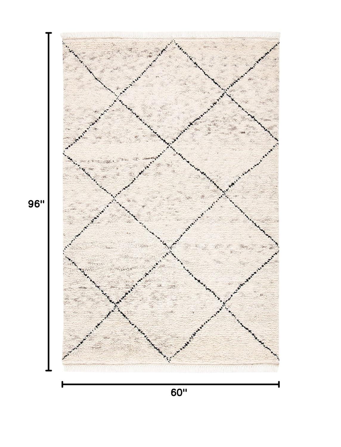 SAFAVIEH Casablanca Astrid Geometric Wool Area Rug, Ivory/Black, 5' x 8'