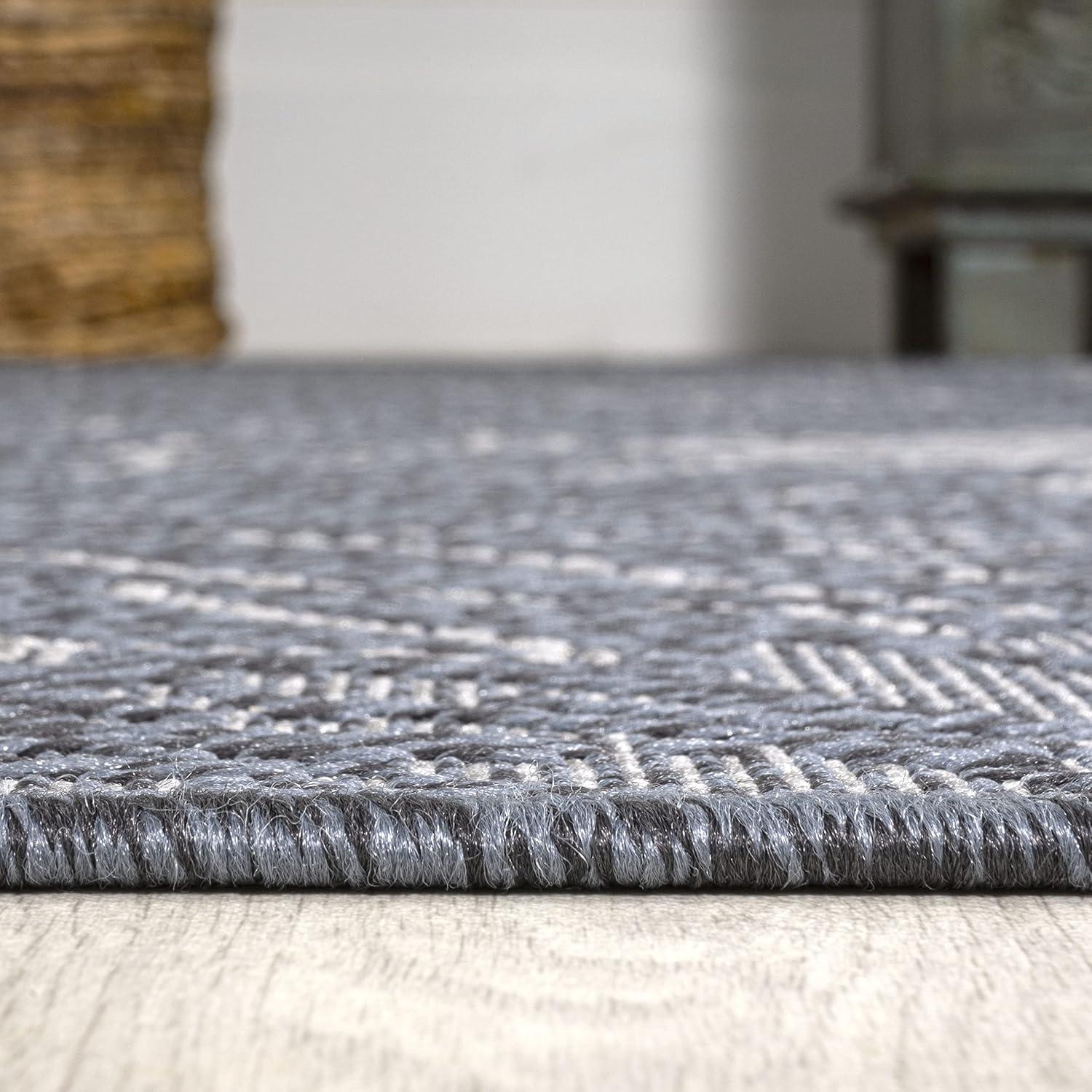 5' x 8' Bahamas Modern All-Over Floral Indoor/Outdoor Area Rug, Navy/Gray - JONATHAN Y