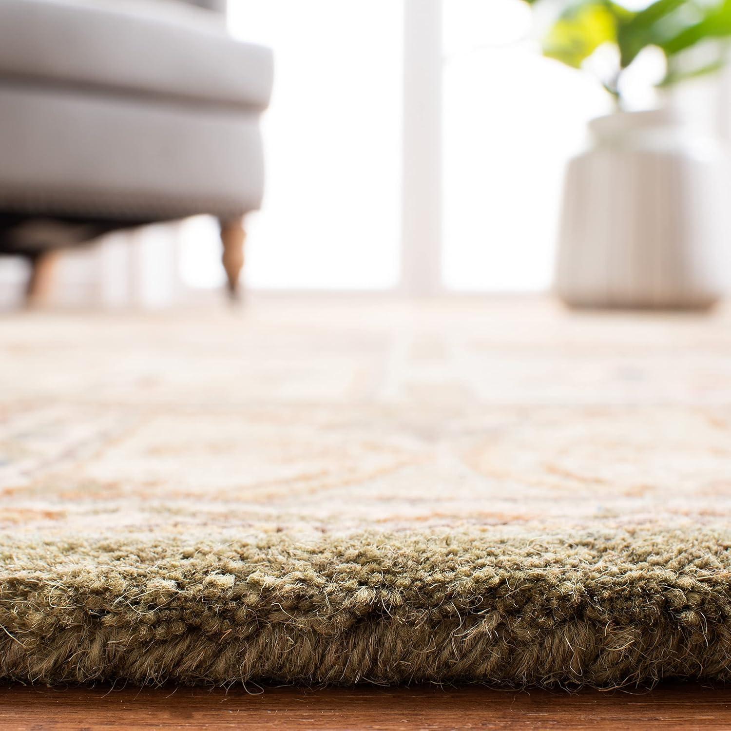 Safavieh Hand Tufted Wool Oriental Rug