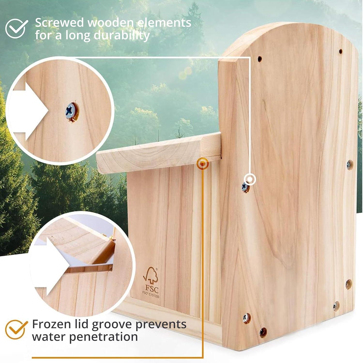 Wildlife Heart Squirrel Feeding House | Weatherproof | Solid Wood Construction | Squirrel Nest and Feeder | Ideal for Squirrels