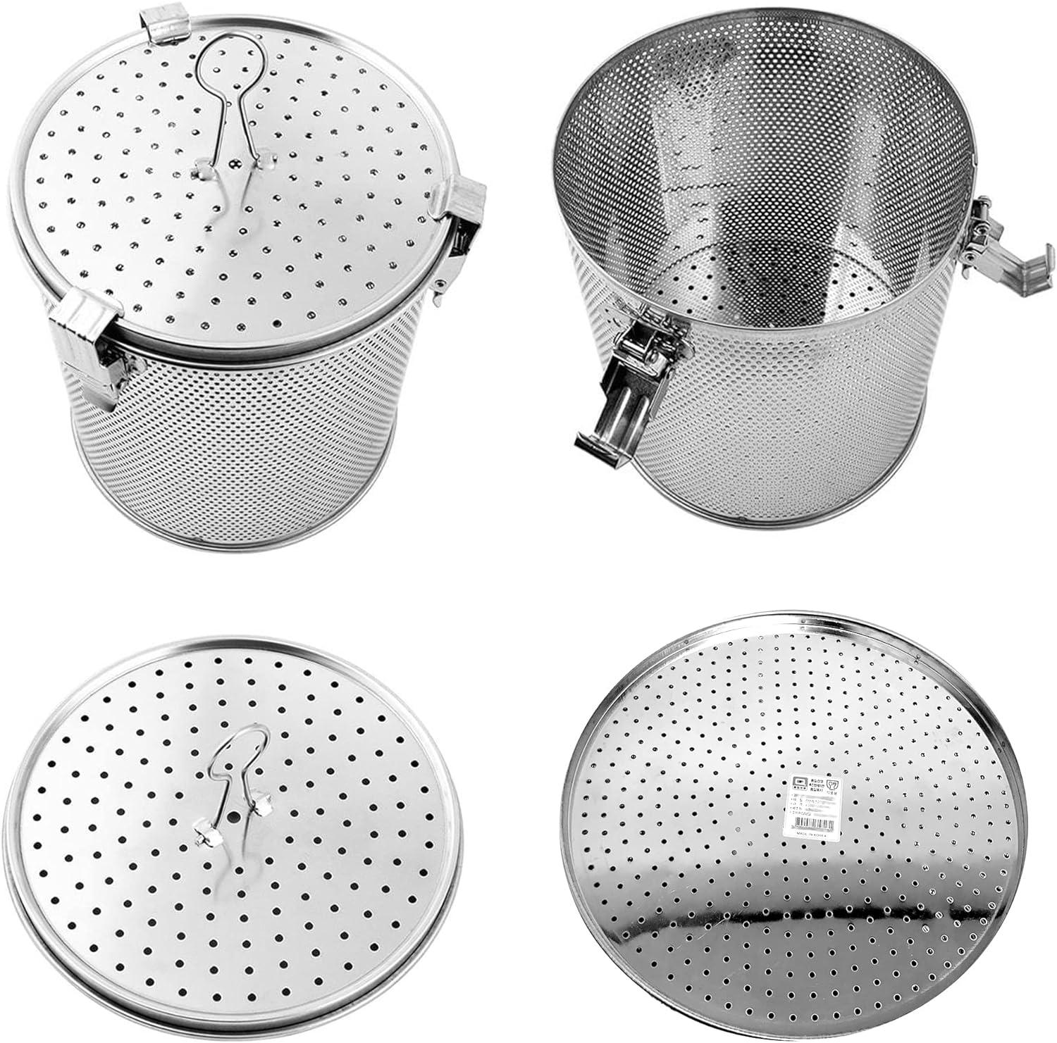 Commercial Grade D 3.9" X H 5.3" Genuine Stainless Steel 18/8 Perforated Strainer - One Touch Lock System - Restaurant & Home Use|Commercial Grade D. 3.9"x H. 5.3" - Genuine 18/8 Stainless Steel Perfo