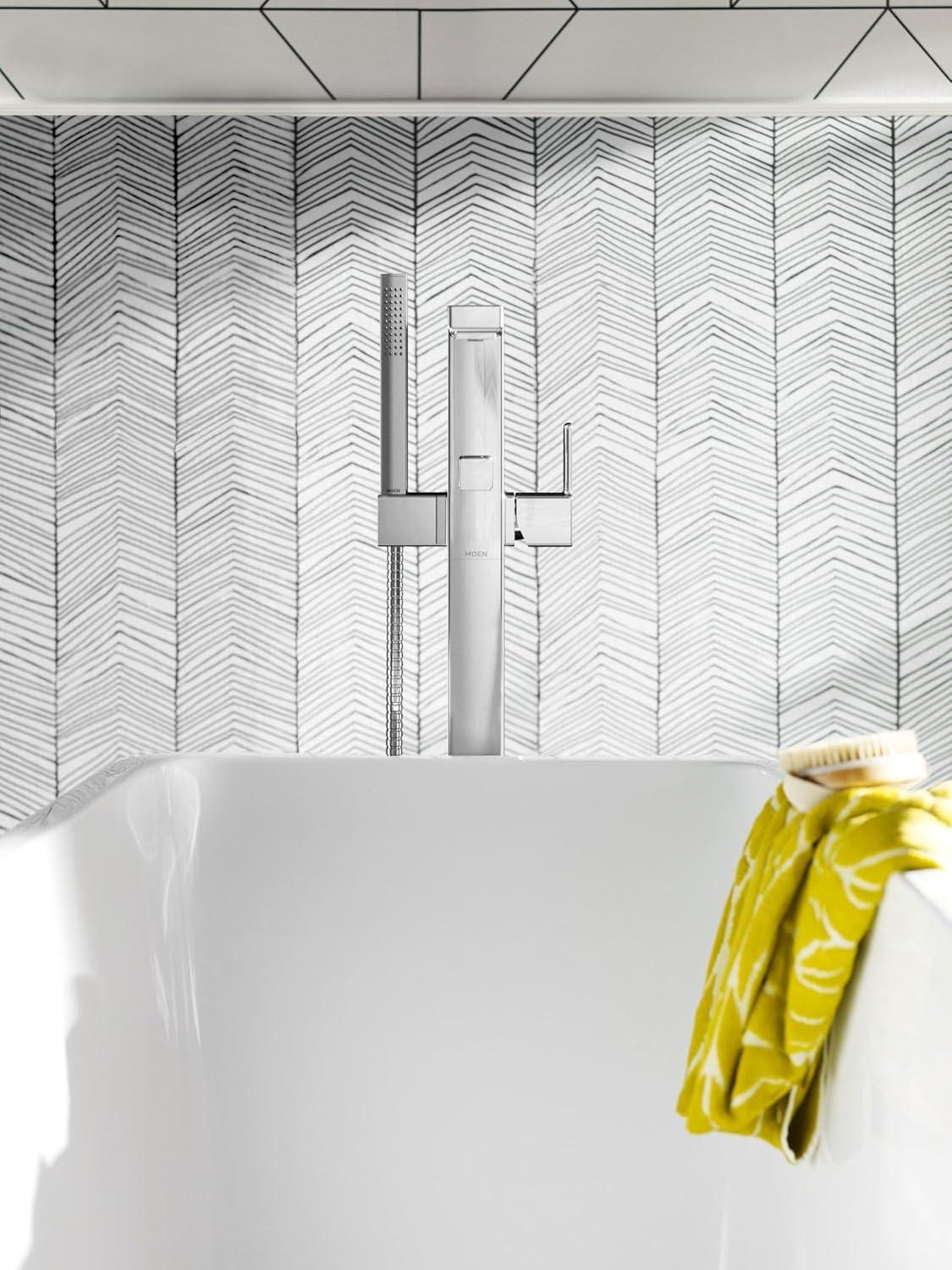 90 Degree Single Handle Floor Mounted Tub with Handshower