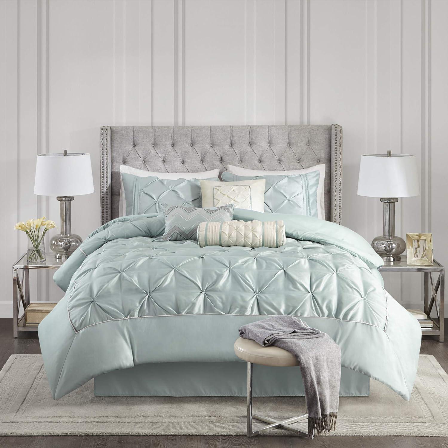 Madison Park Laurel 7 Piece Tufted Comforter Set