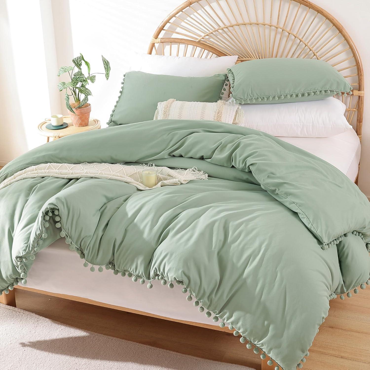 SPRINDAY Queen Comforter Set For Adult, 3 Piece Ruffle Green Comforter Sets All Season