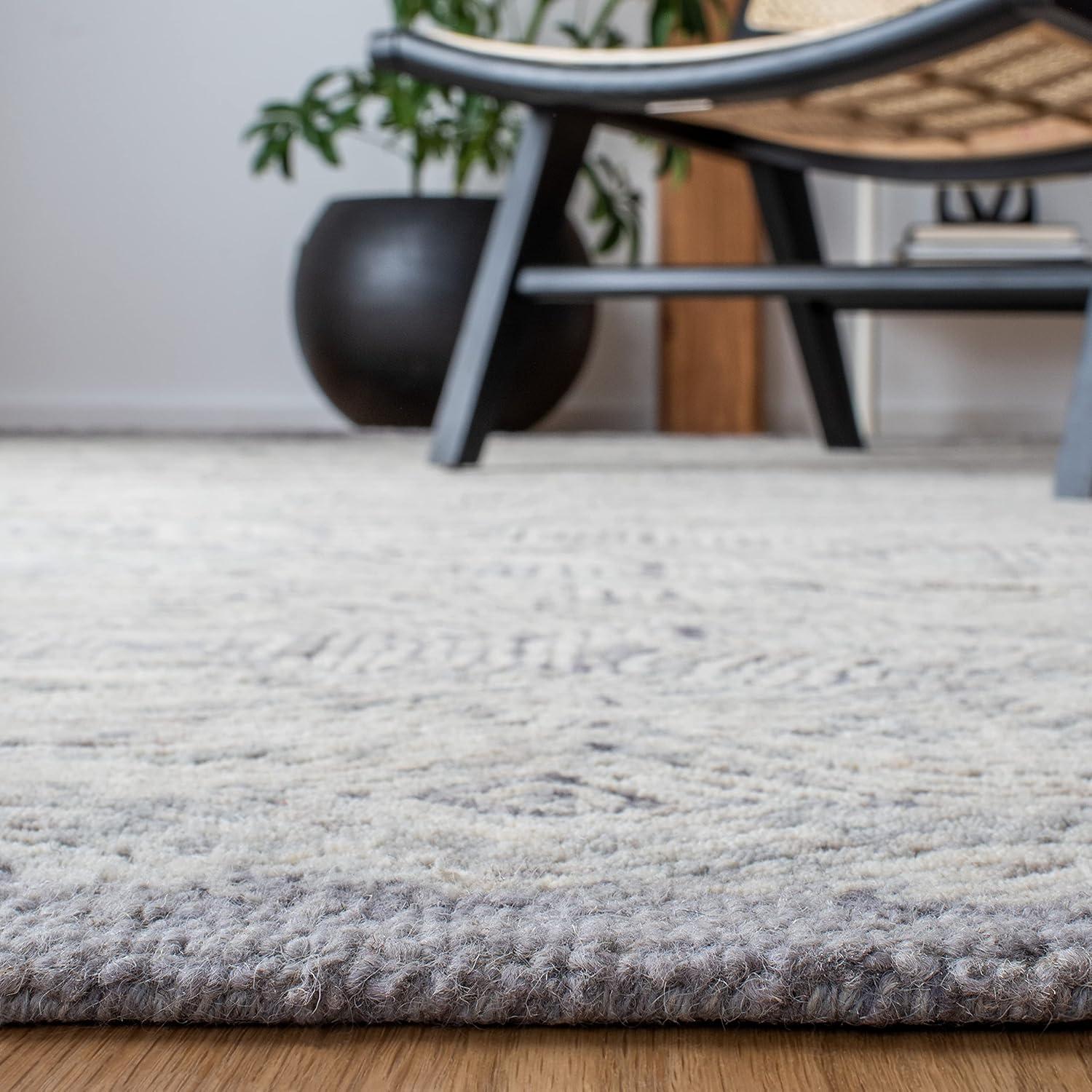 Ikat IKT506 Hand Tufted Area Rug - Silver - 9'x12' - Safavieh