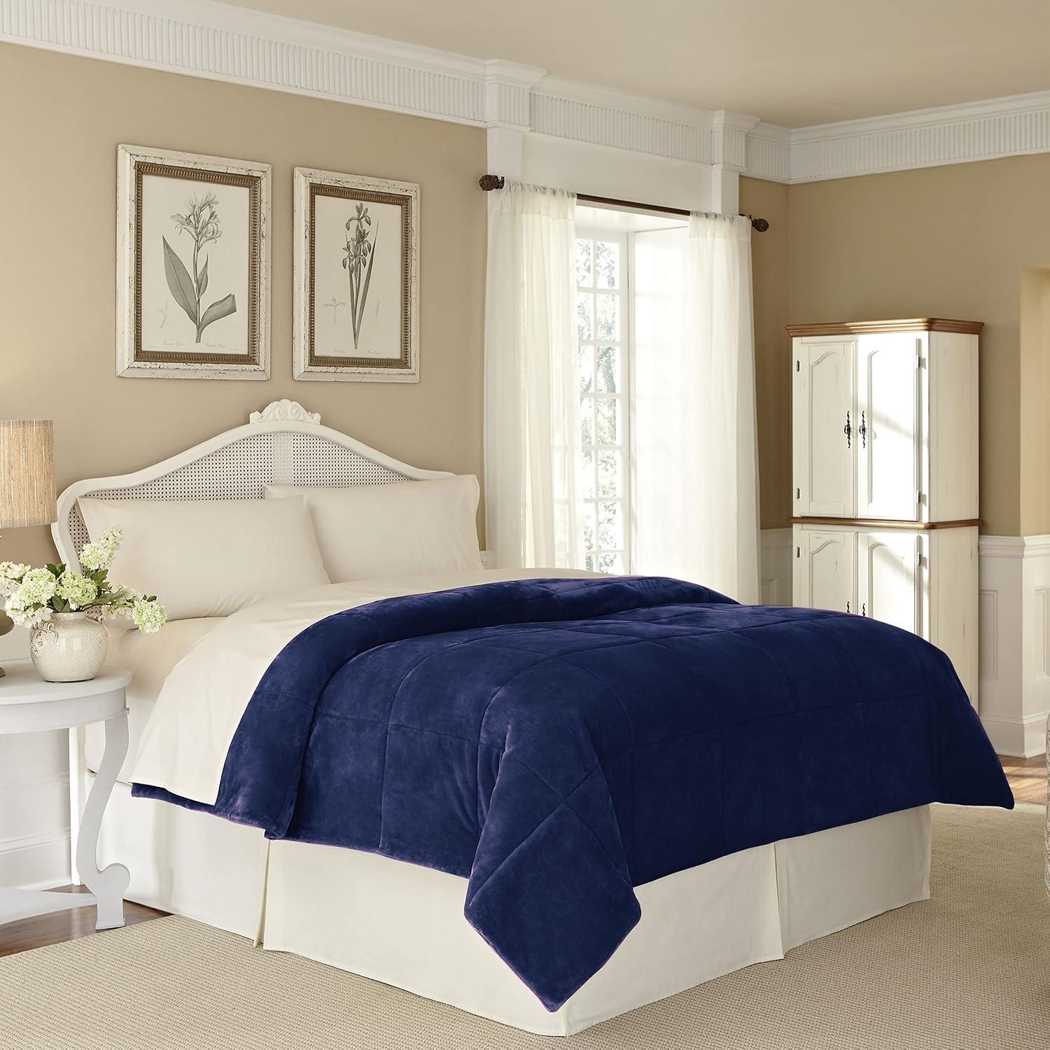 Vellux Vellux PlushLux Filled Blanket