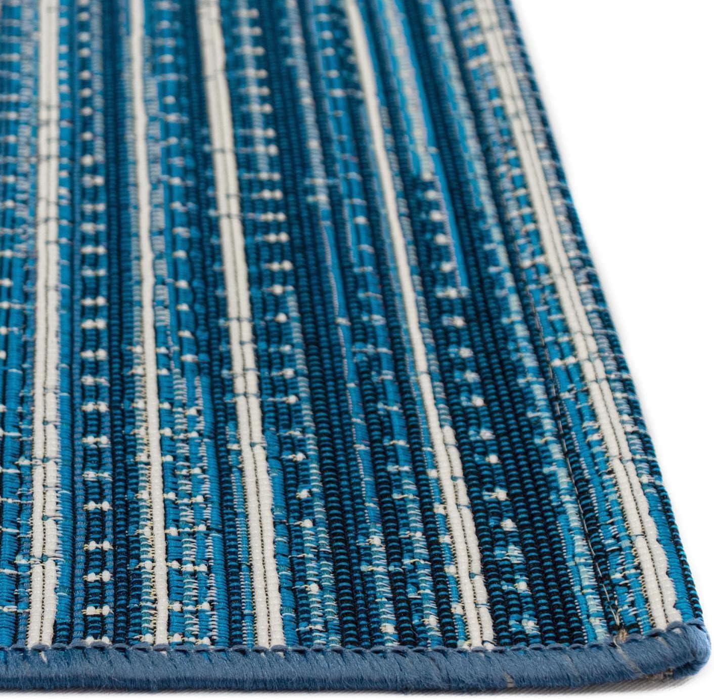 Liora Manne Marina Stripes Indoor/Outdoor Rug..