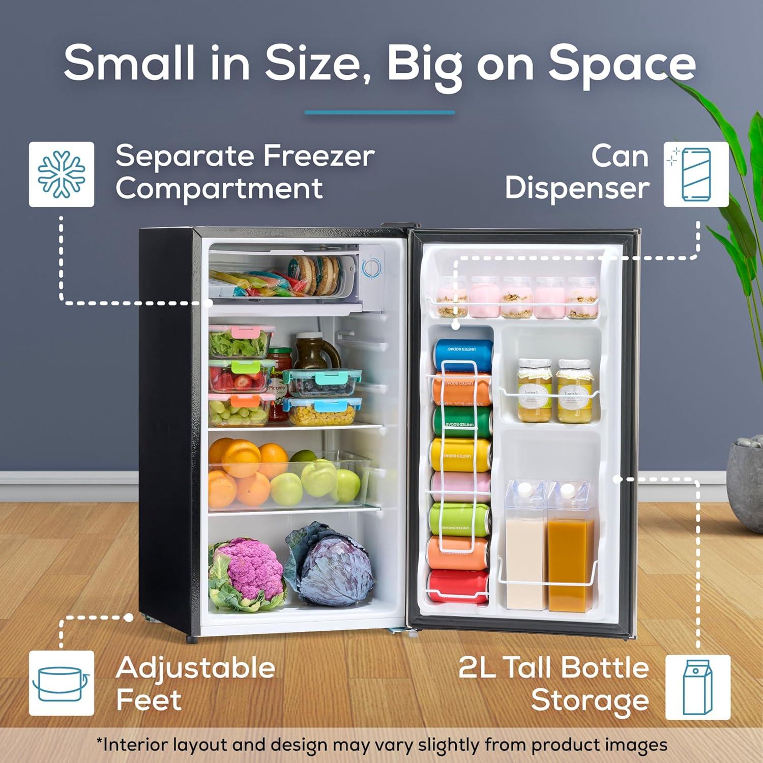 Igloo Igloo 3.2 Cubic Feet Freestanding Mini Fridge with Freezer
