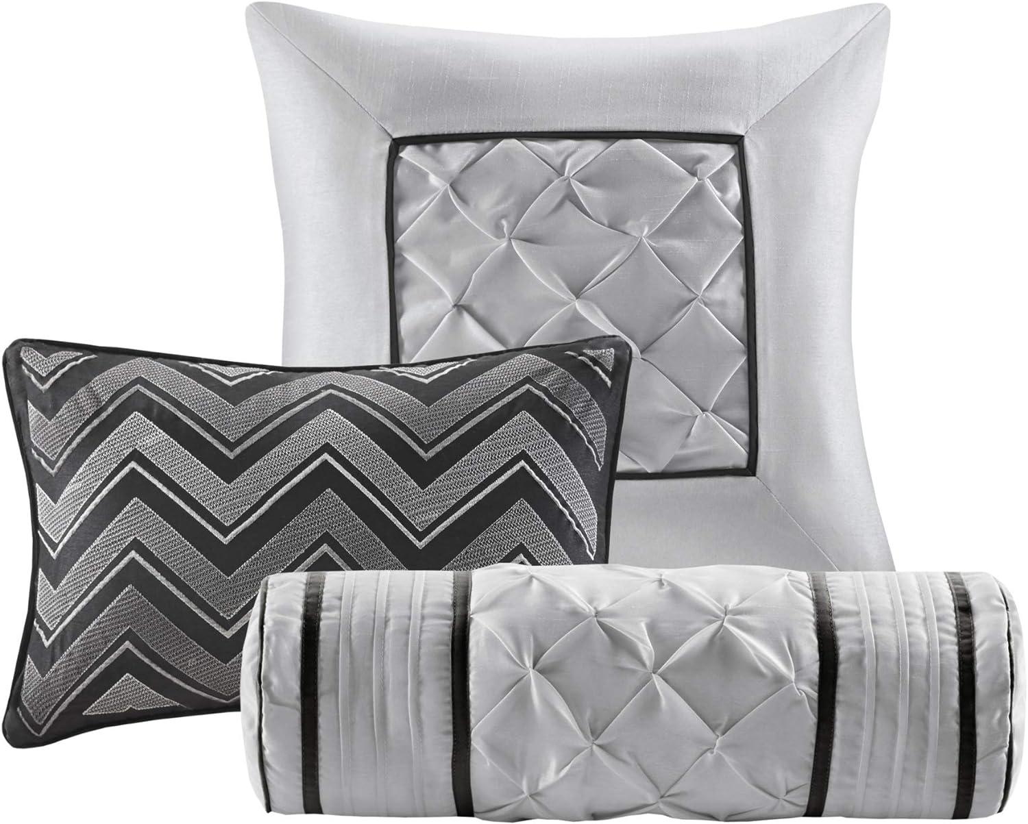 Laurel 7 Piece Tufted Comforter Set