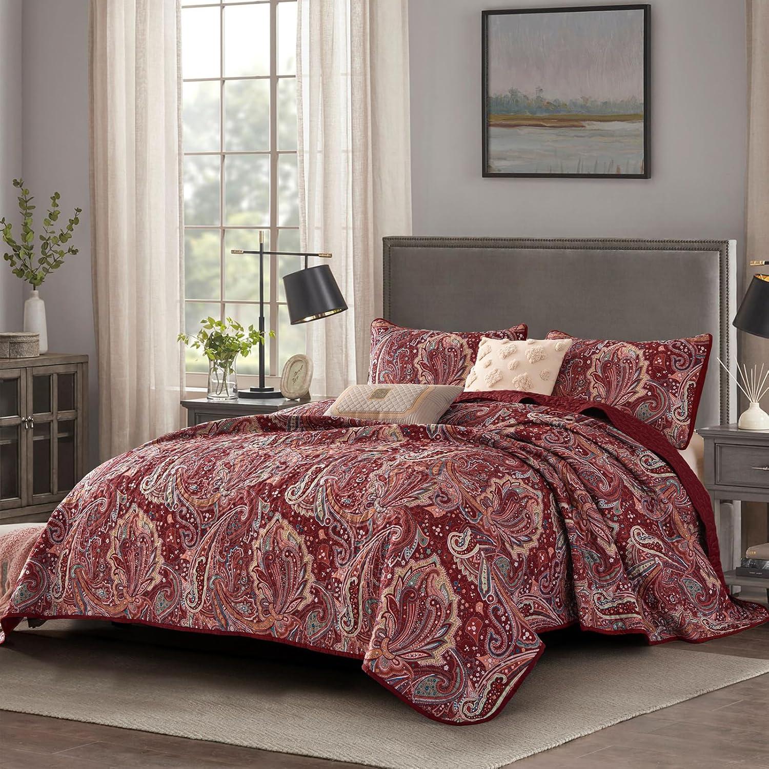 DJY Red Paisley Quilt Set Queen Size Boho Quilt Bedspread Set 3 Pieces, Soft Lightweight Microfiber Coverlet Set Burgundy Paisley Floral Pattern Bedding for All Season, 96''x90''