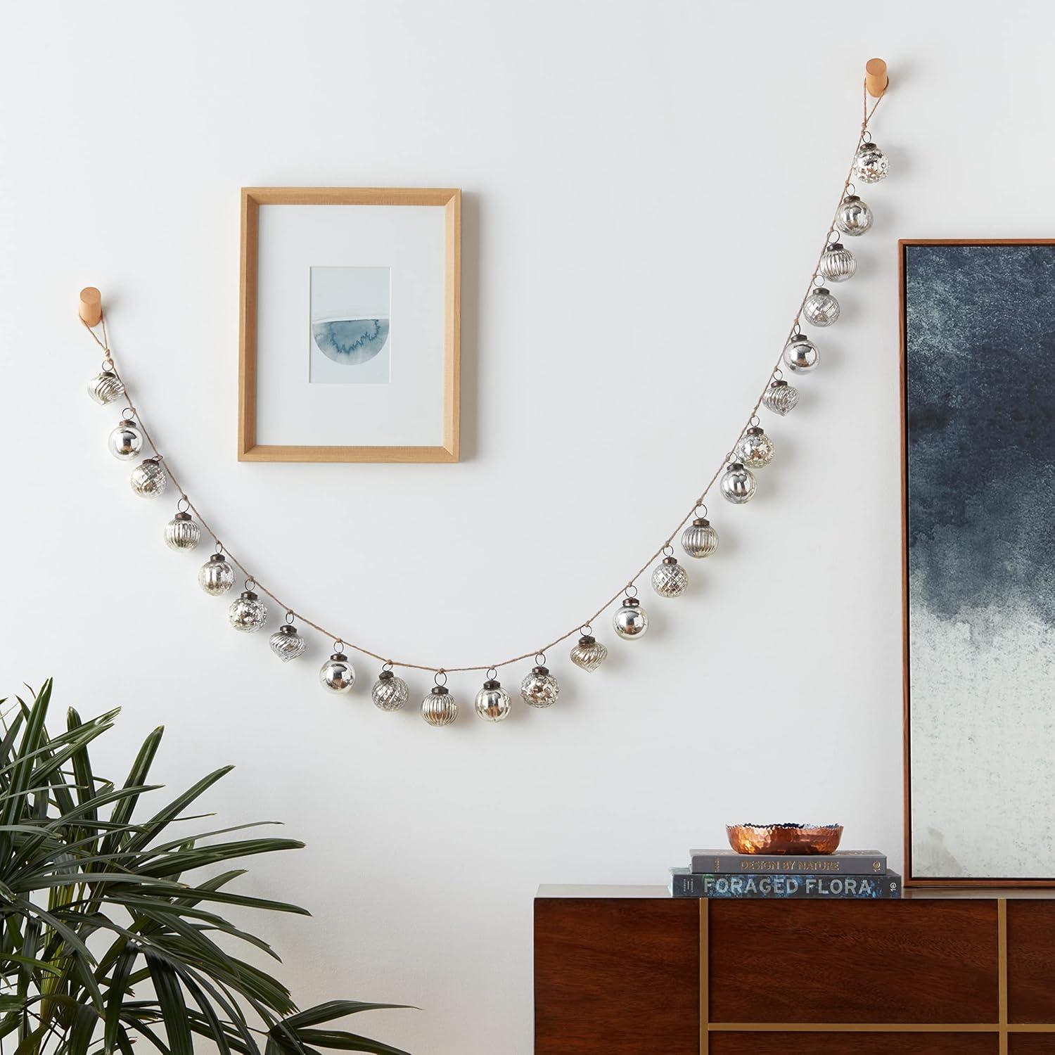 Creative Co-Op Embossed Antique Silver Mercury Glass Ornamental Garland (XC5496)