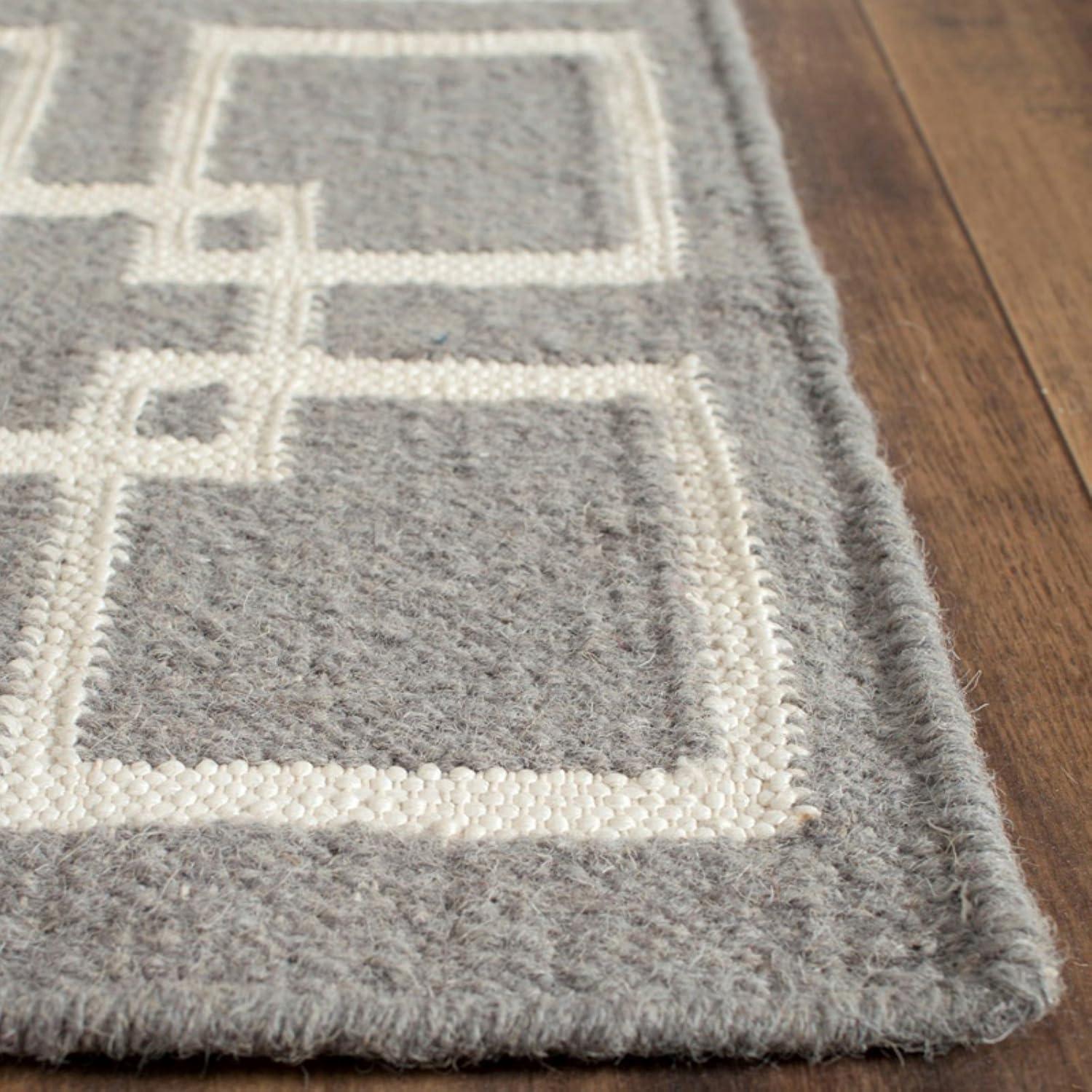 Martha Stewart Flat Weave Wool/Silk/Cotton Geometric Rug in Geyser Blue