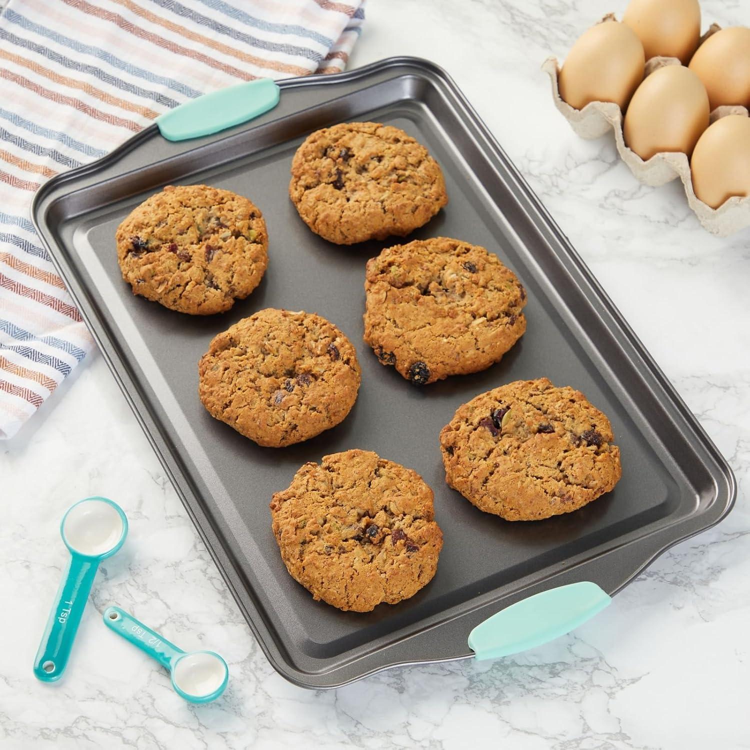 Set of 3 Nonstick Carbon Steel Cookie Sheets with Silicone Handles