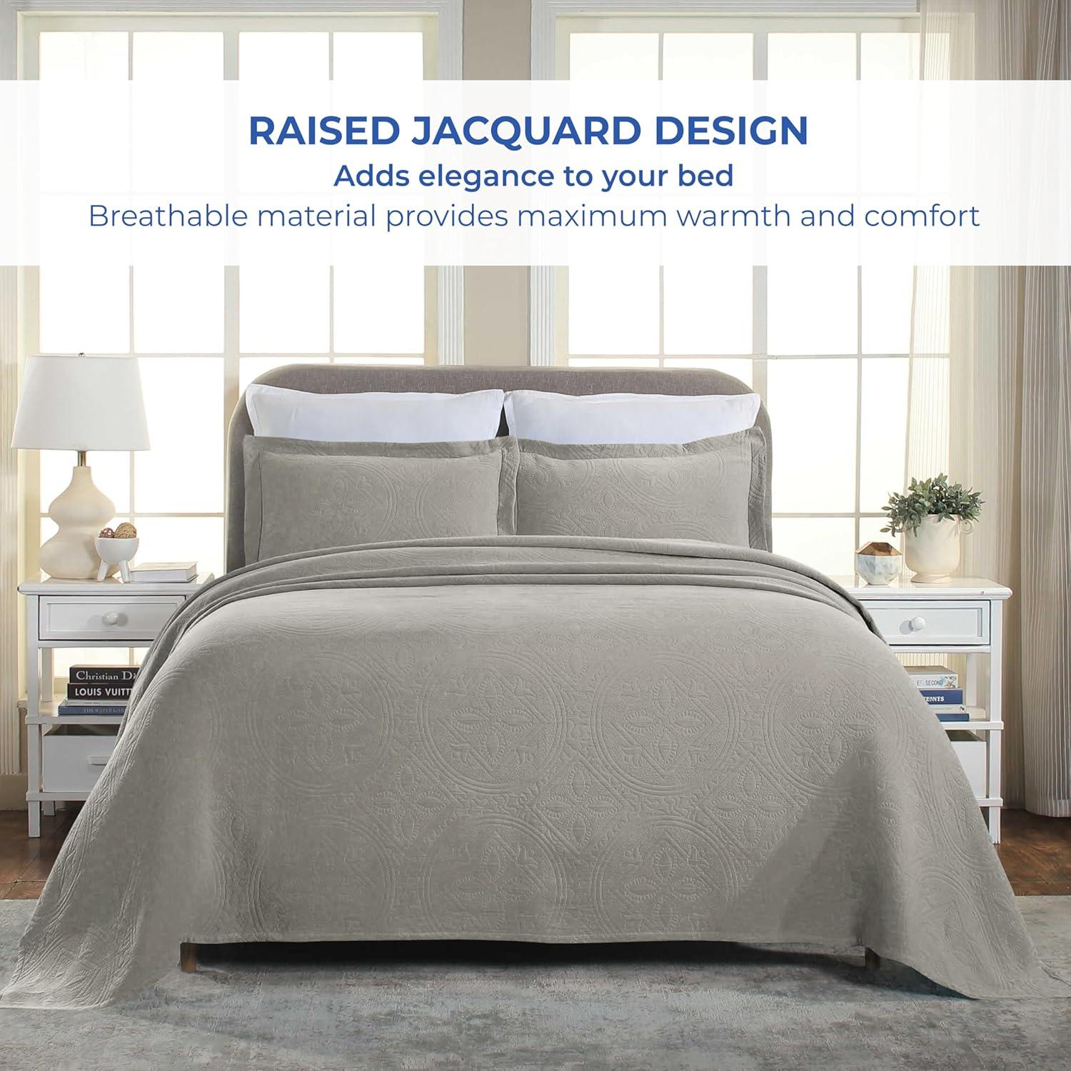 Celtic Circles King White Cotton Bedspread and Pillow Shams Set