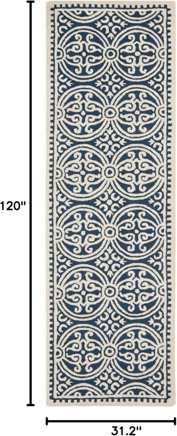 SAFAVIEH Cambridge Leslie Geometric Wool Runner Rug, Navy Blue/Ivory, 2'6" x 10'