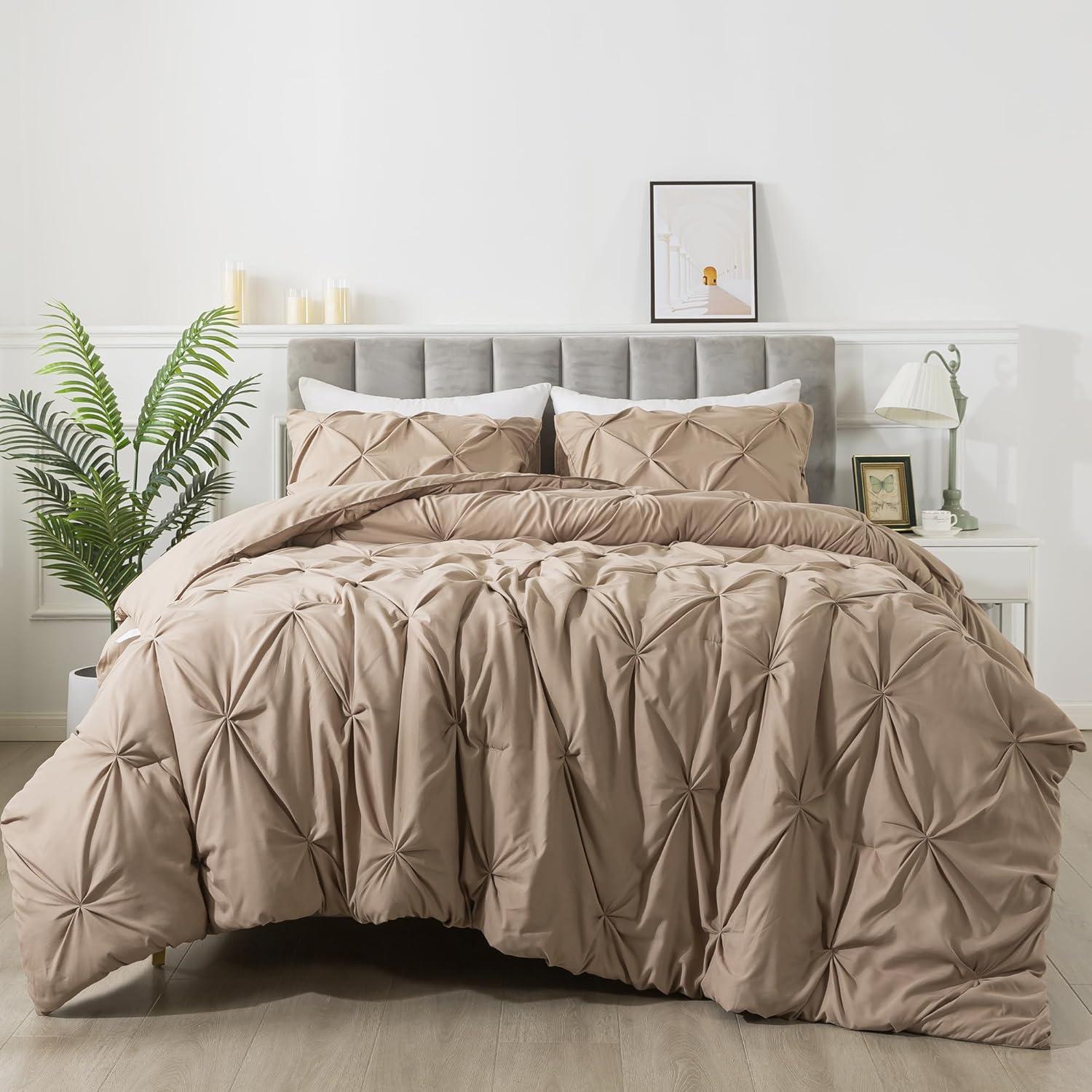 Traditional Pintuck Pleat Microfiber 3-Piece Comforter Set