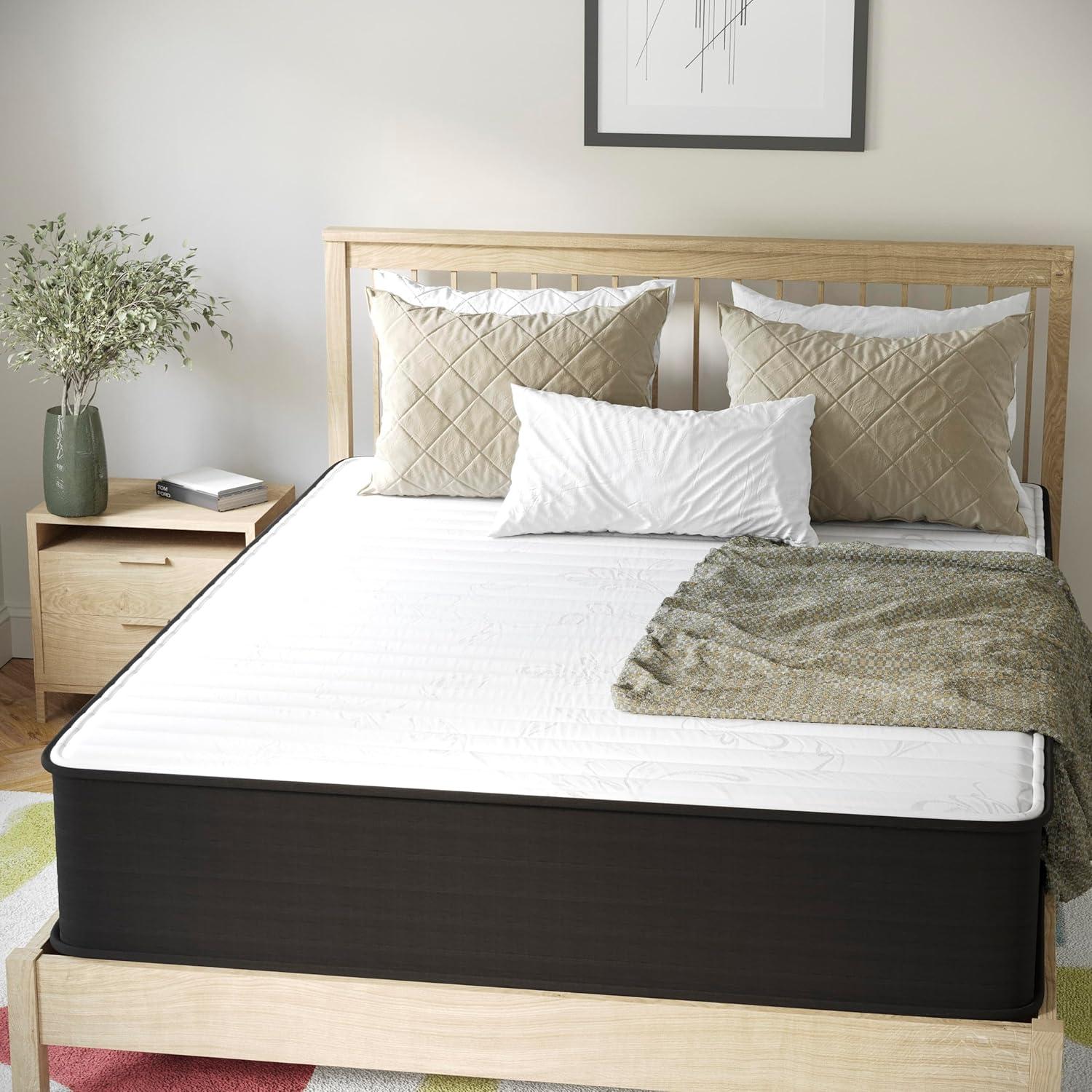 Queen 12" Black and White Hybrid Innerspring Mattress