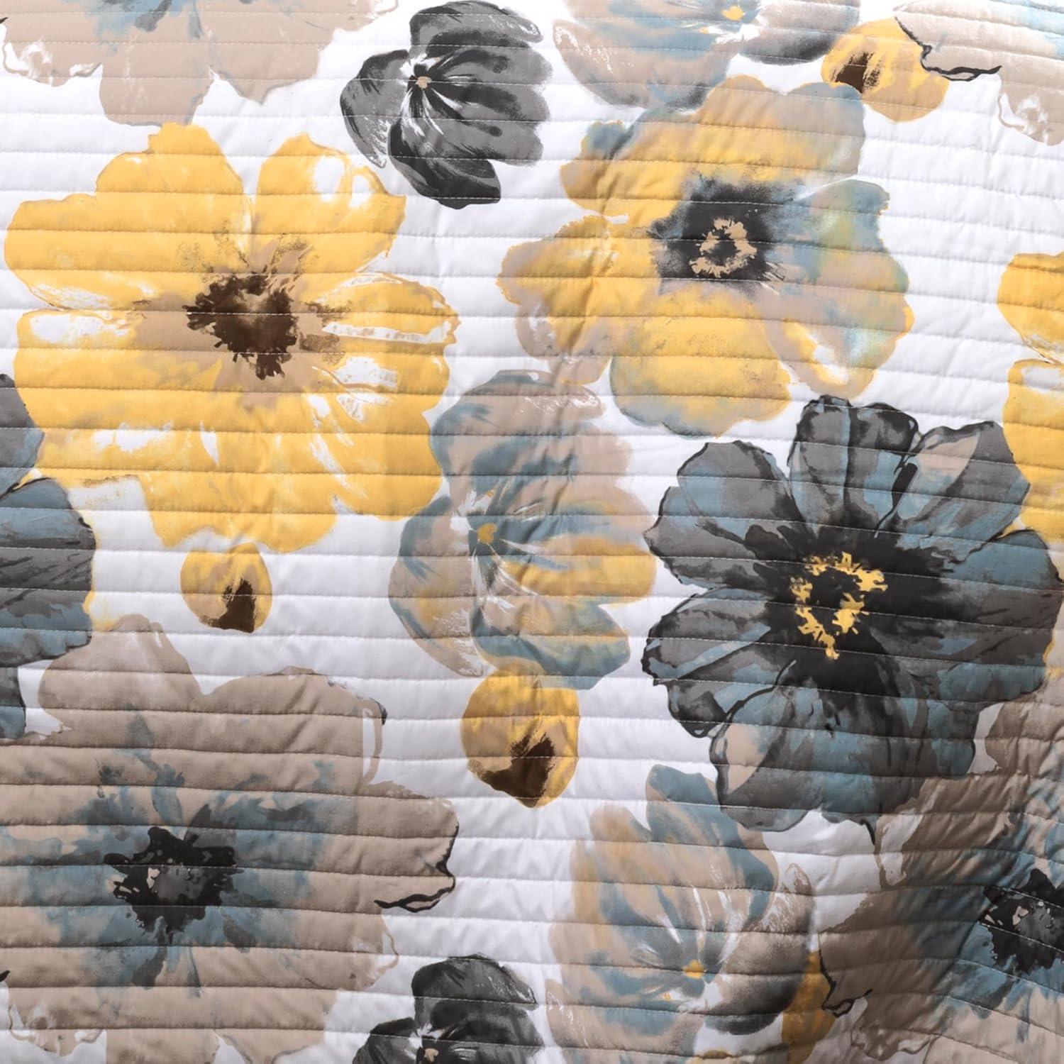 Lush Decor Leah Reversible Quilt Set