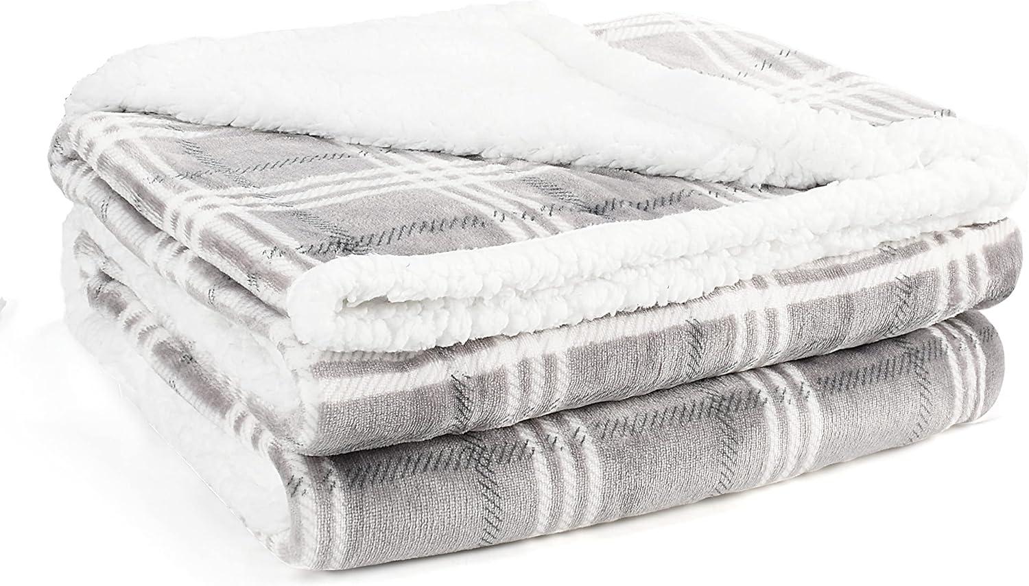 Catalonia Plaid Sherpa Throw Blanket, Holiday Throws for Couch Sofa Cabin Decro, Christmas Blanket