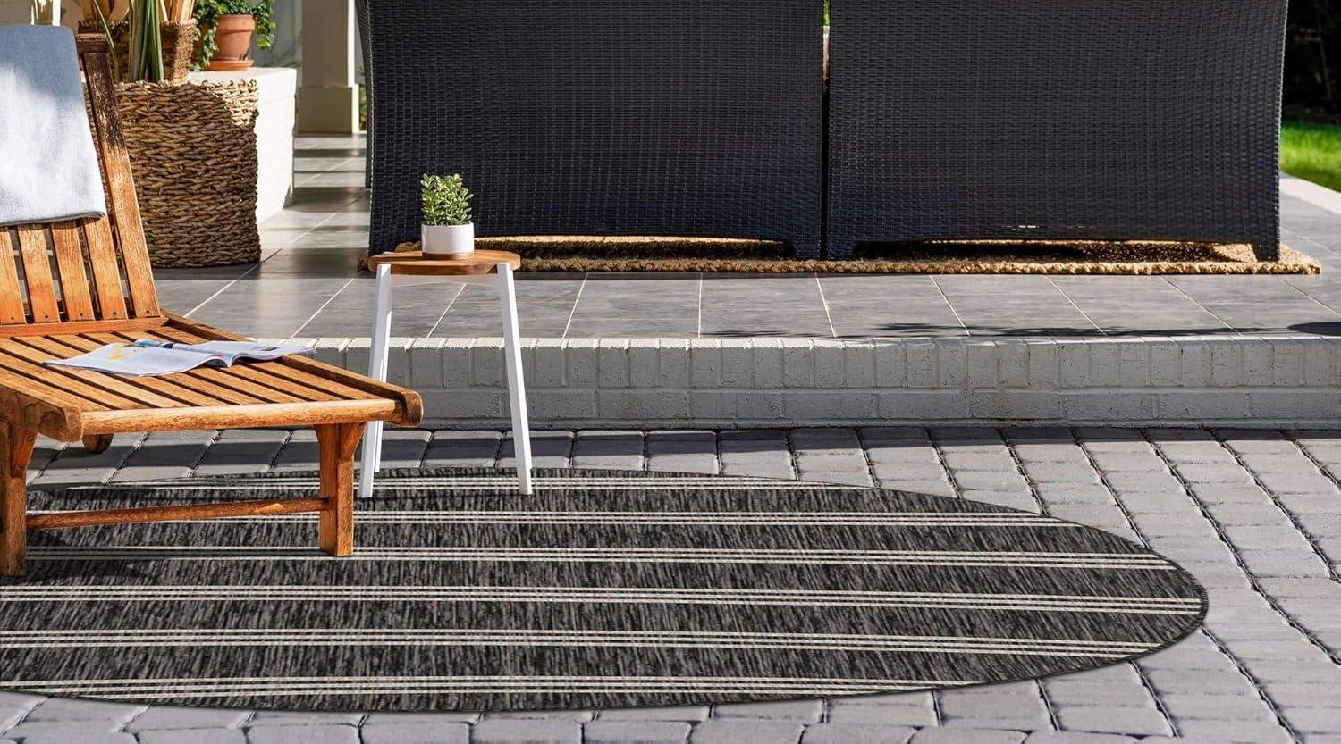 Charcoal and Gray Round Synthetic Outdoor Area Rug