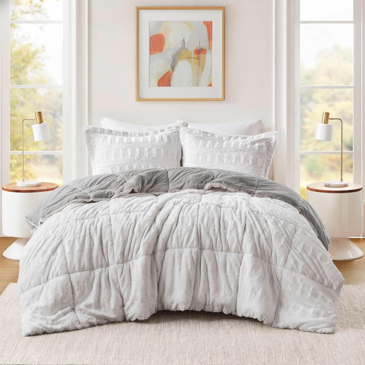 Madison Park Gia Back Print Long Fur Comforter Mini Set