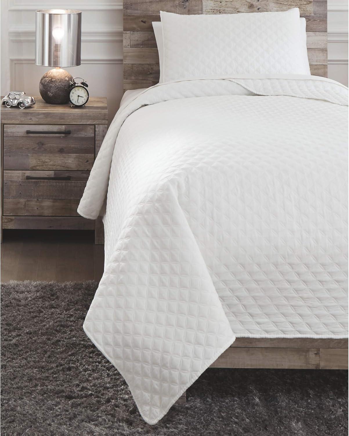 Signature Design by Ashley Casual Ryter Twin Coverlet Set  White