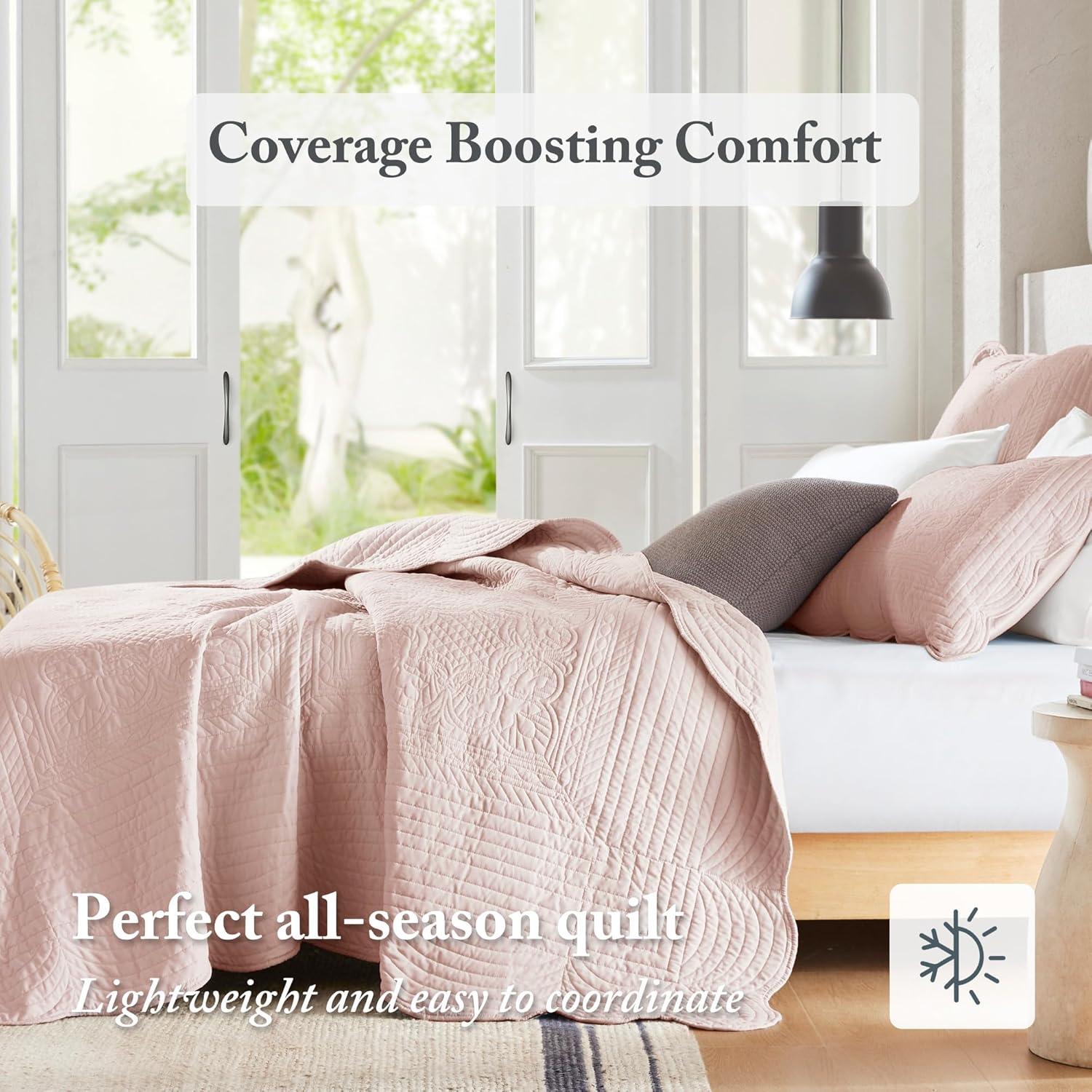 Madison Park Tuscany Scalloped Edge Quilt Set