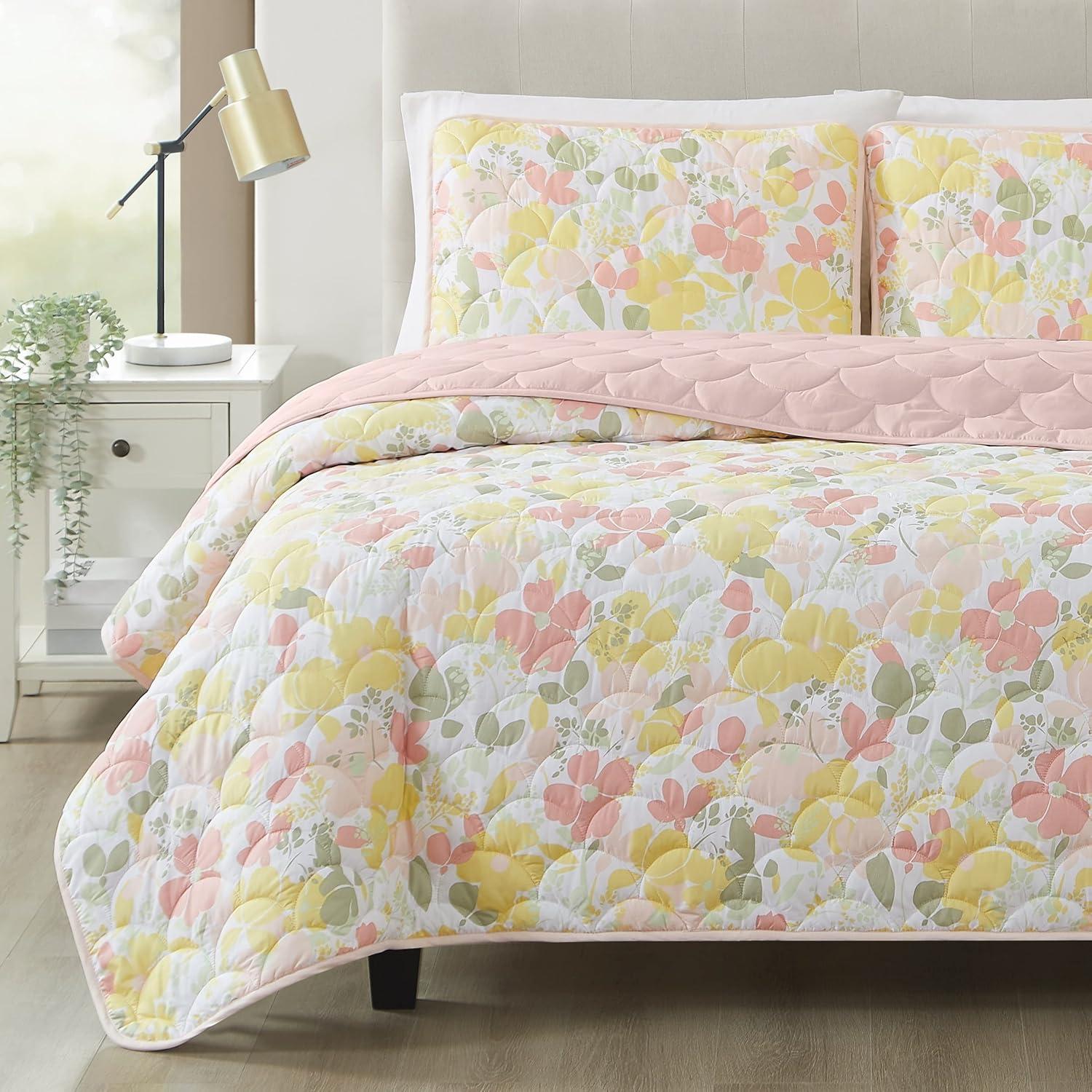 White Floral Twin Microfiber Quilt Set with Sham