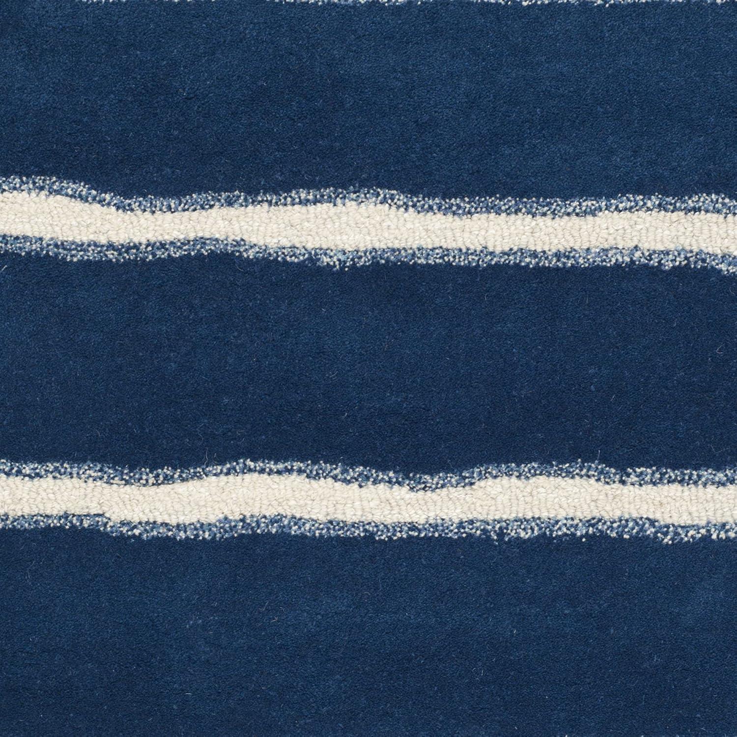 Martha Stewart Chalk Stripe - MSR3617 - Indoor Hand Tufted Area Rugs - Wrought Iron/Navy - 3'x5'