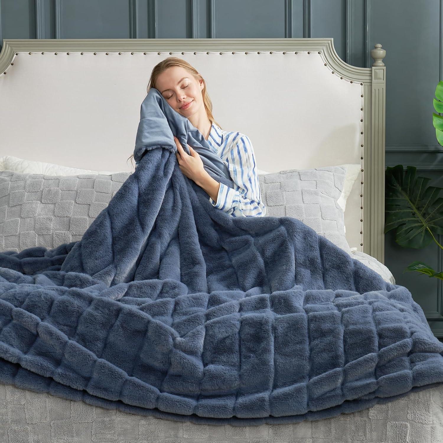 Cozy Bliss Soft Faux Fur Throw Blanket Plush Winter Blanket