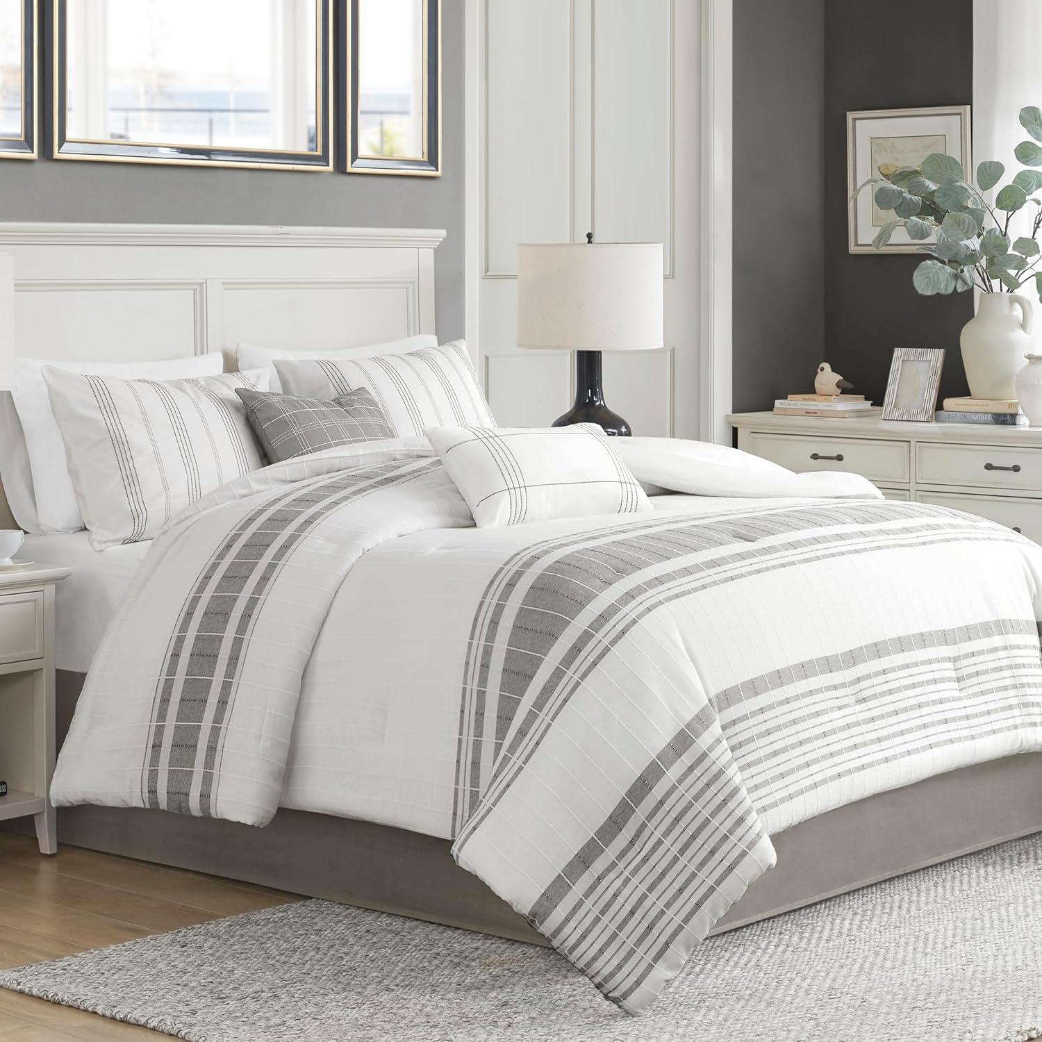 Full White and Grey Cotton Jacquard Comforter Set