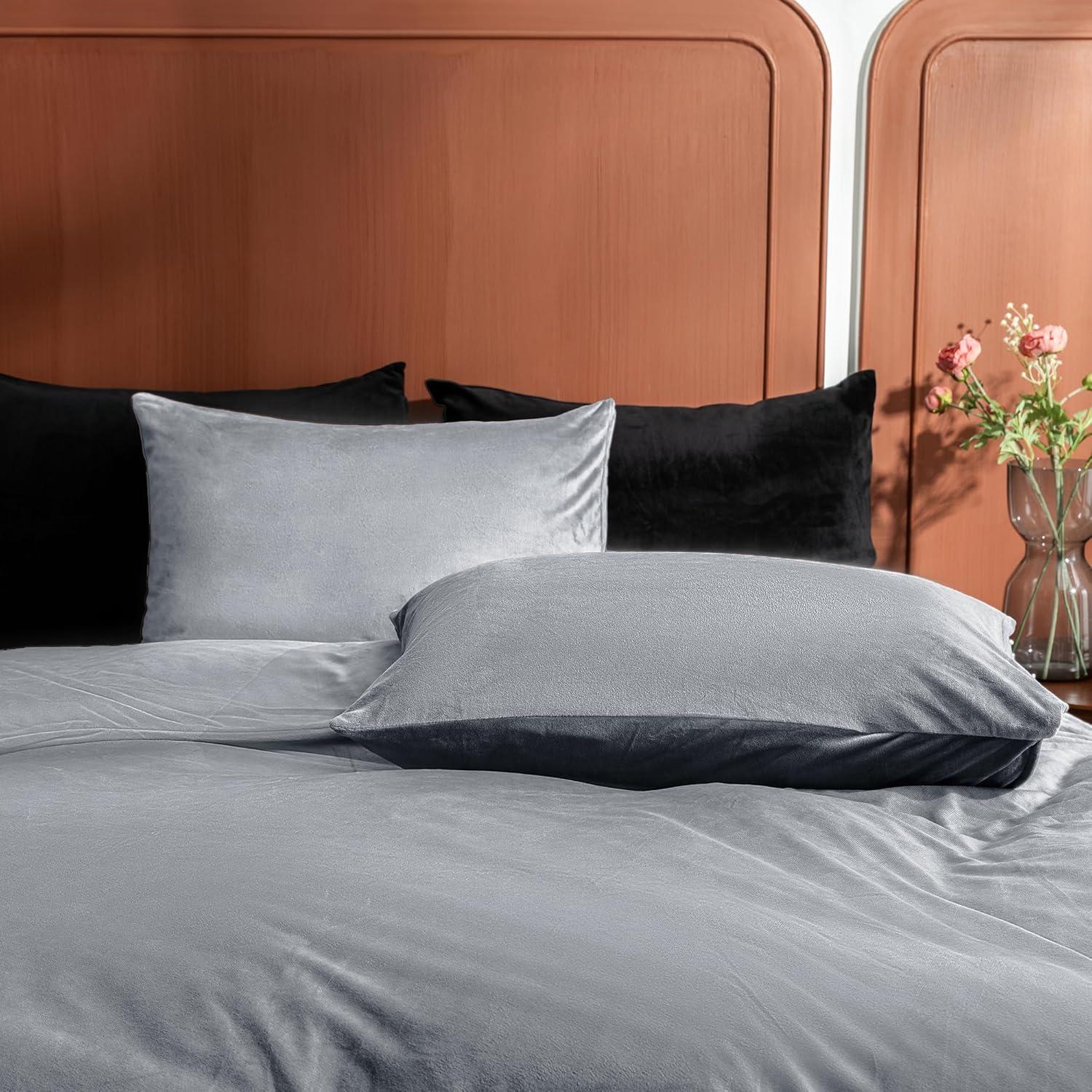 NTBAY Zippered Pillowcases, Luxury Velvet Flannel Pillow Cases, Super Soft - NTBAY (Set of 2)