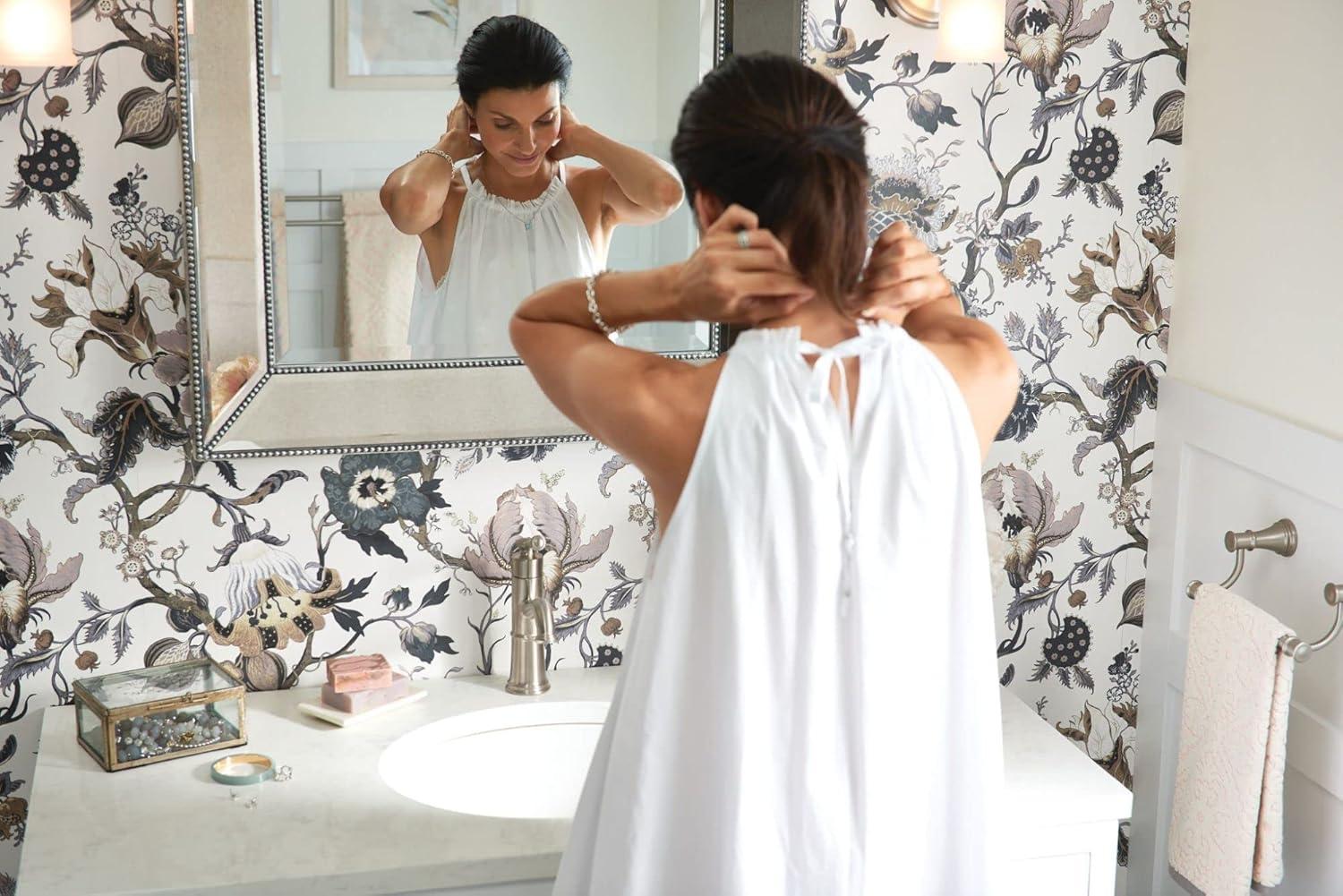 Belfield Bathroom 9" Wall Mounted Towel Bar