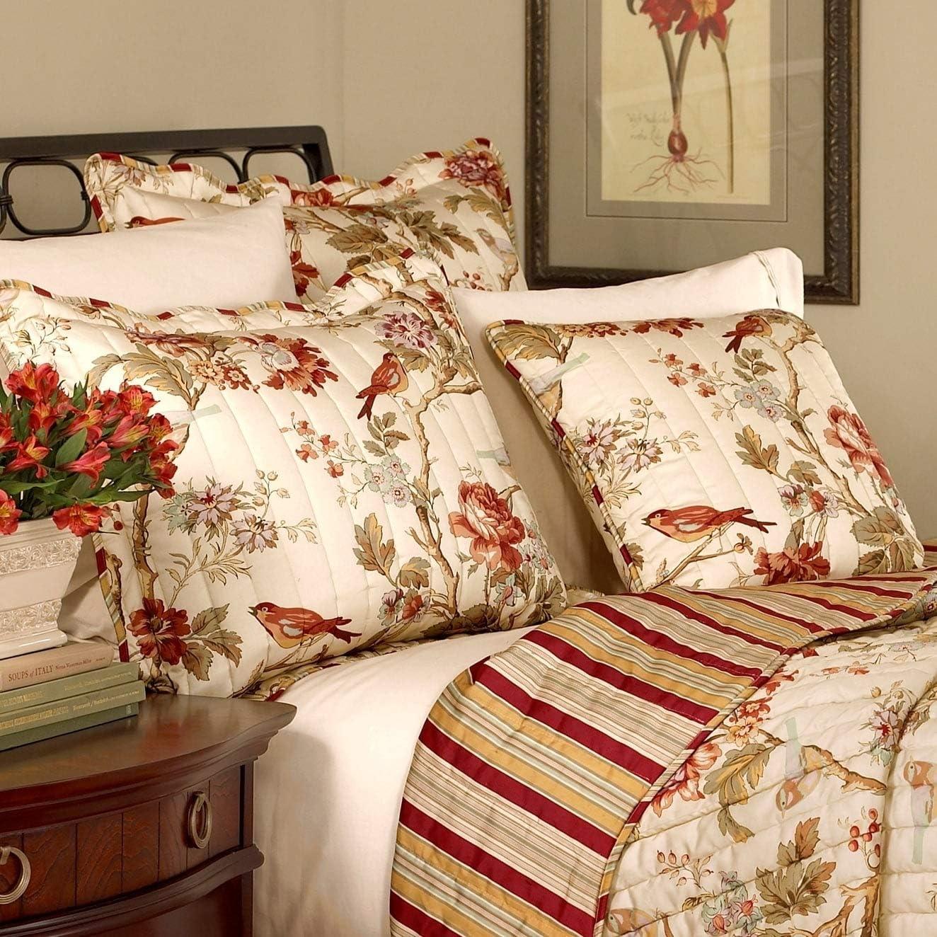 Waverly  Charleston Chirp Quilt Set