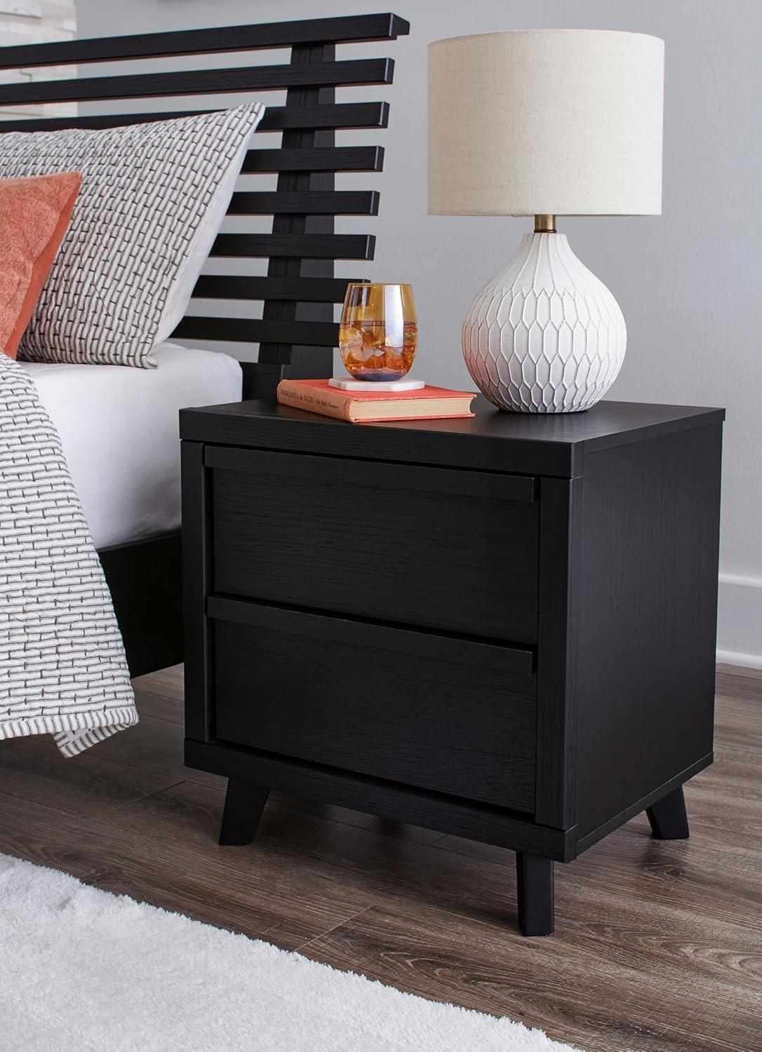 George Oliver Aydia 21.3'' W Nightstand