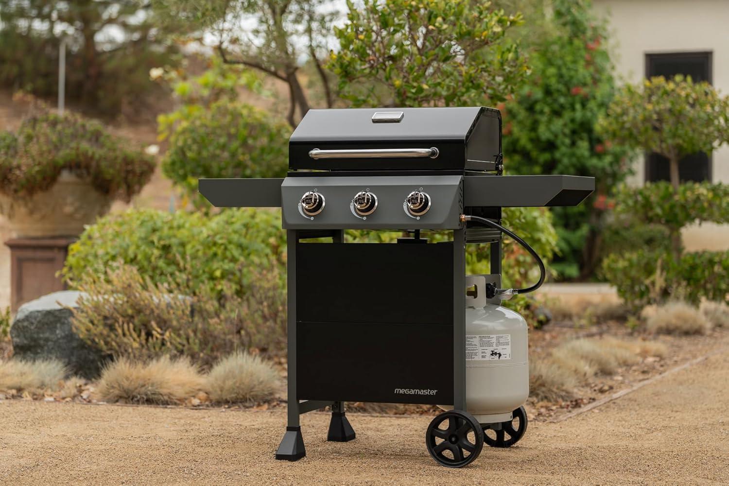 Megamaster 3 - Burner Freestanding Liquid Propane Gas Grill